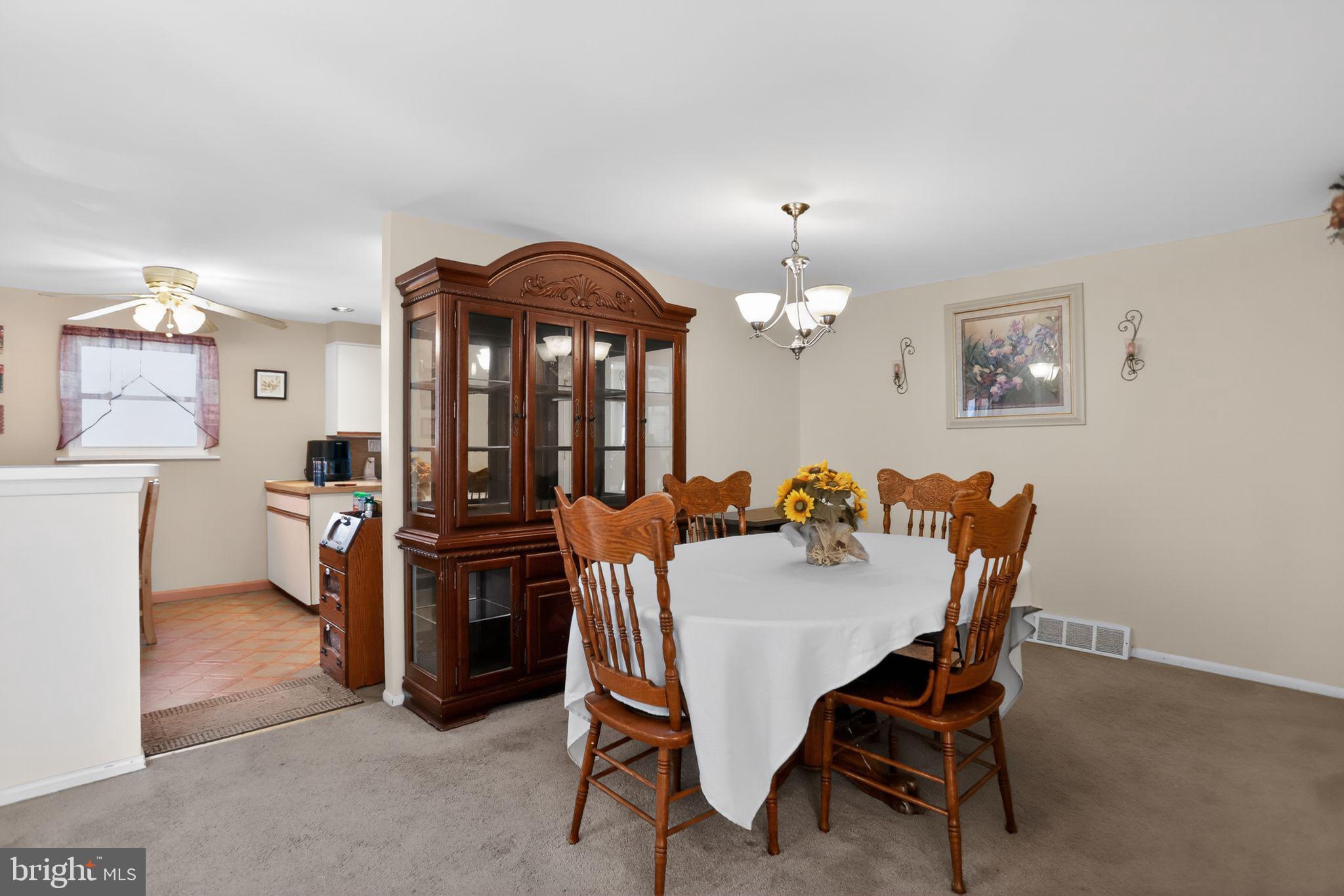 FOX CHASE - Residential