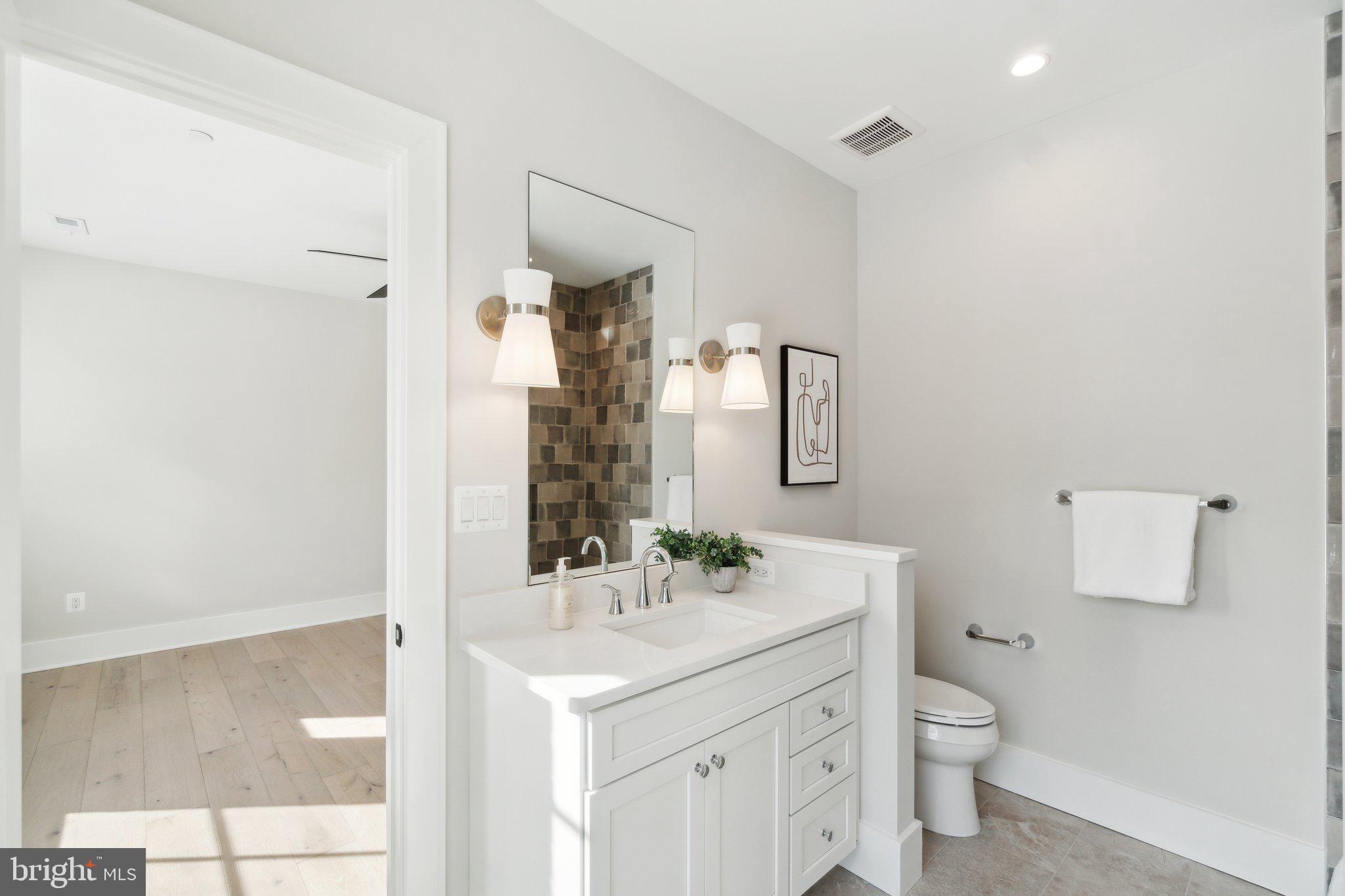 POTOMAC RANCH - Residential