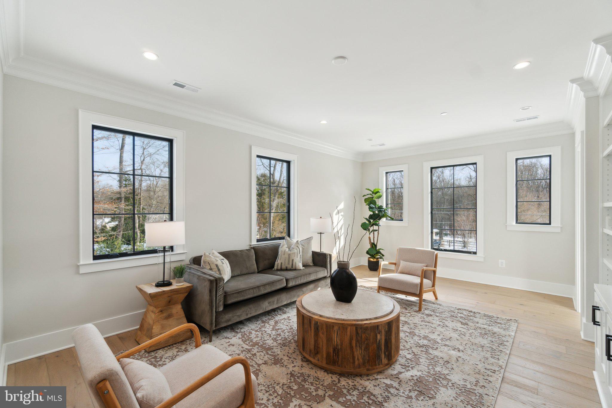 POTOMAC RANCH - Residential