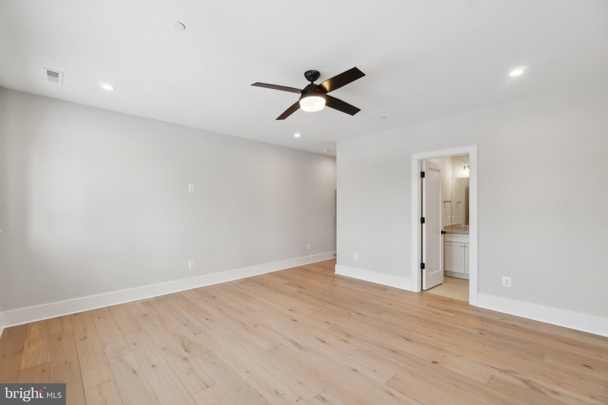 POTOMAC RANCH - Residential