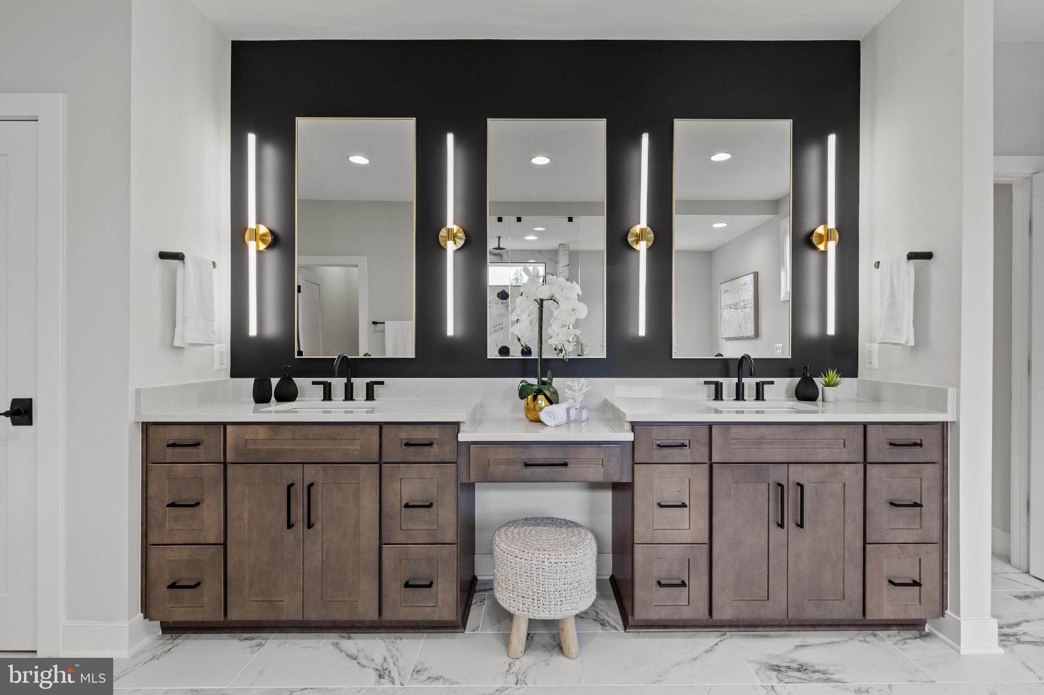 CHESTERBROOK GARDENS - Residential