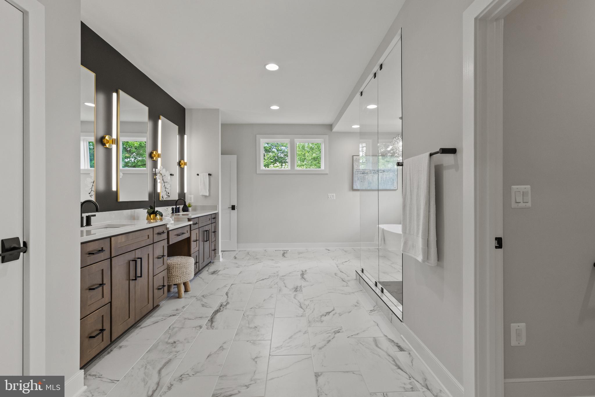 CHESTERBROOK GARDENS - Residential