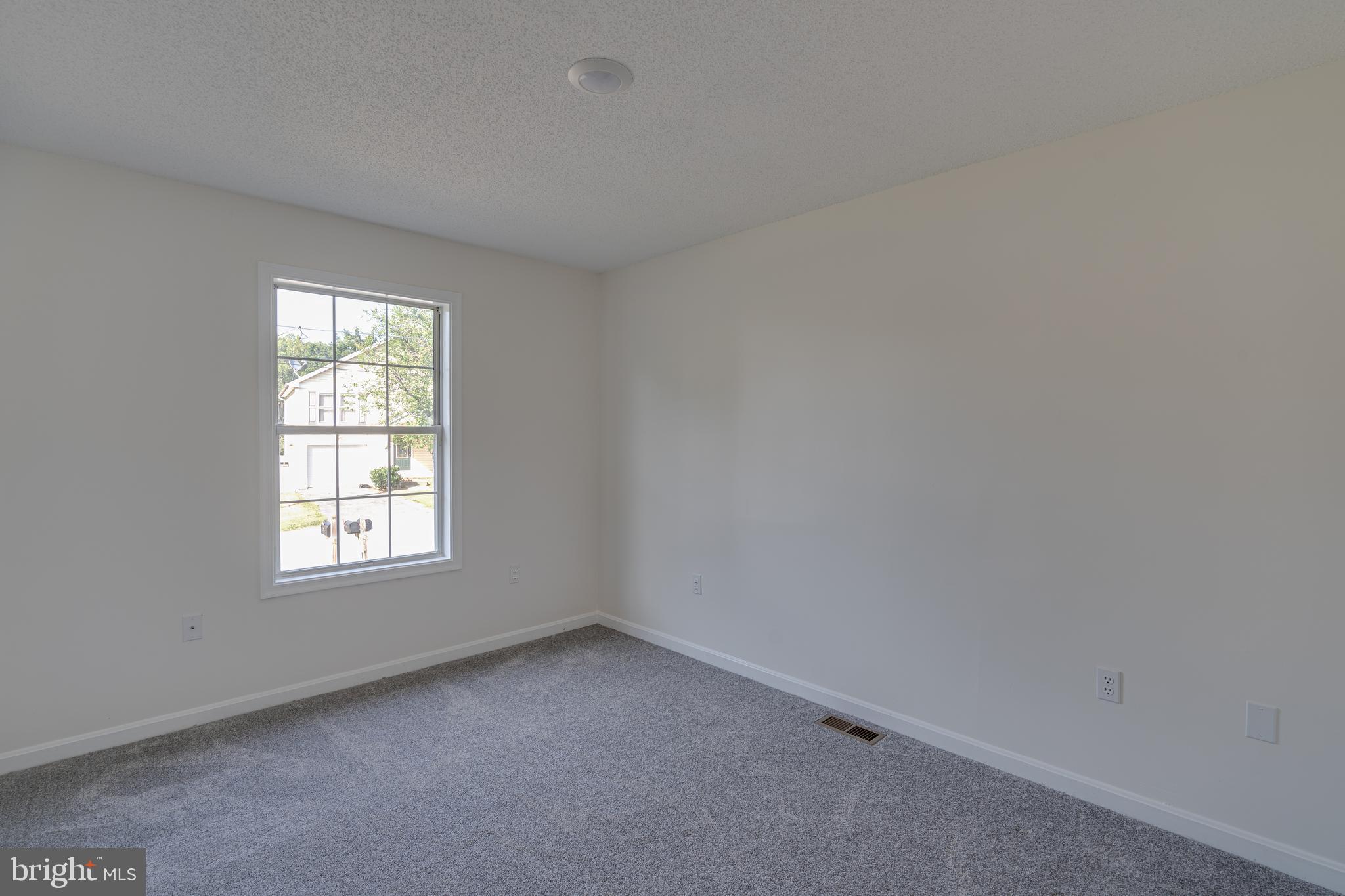 FAIRGROUND HEIGHTS - Residential