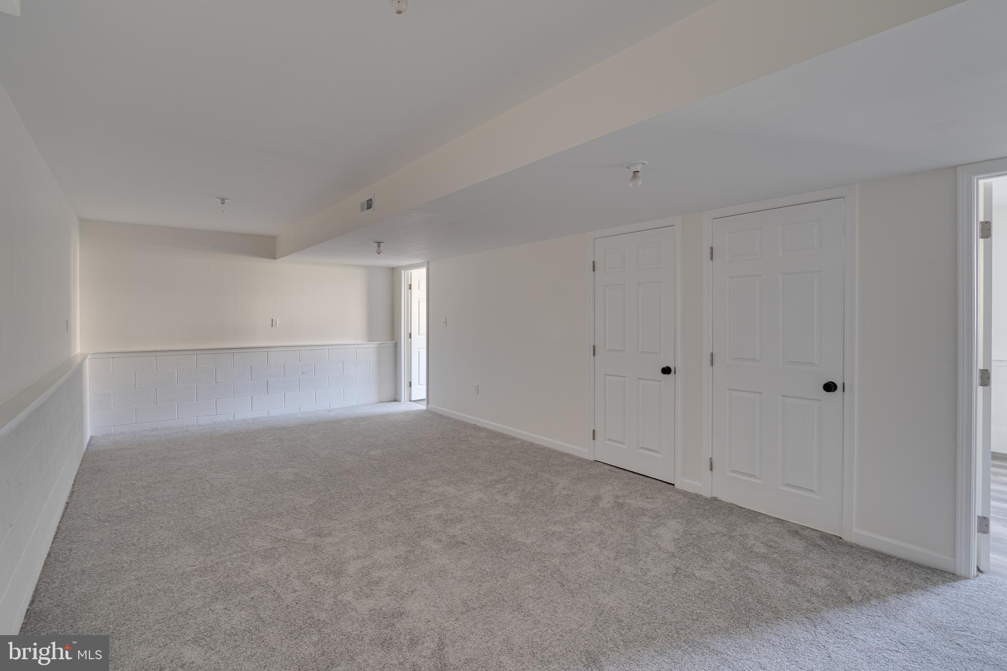 FAIRGROUND HEIGHTS - Residential