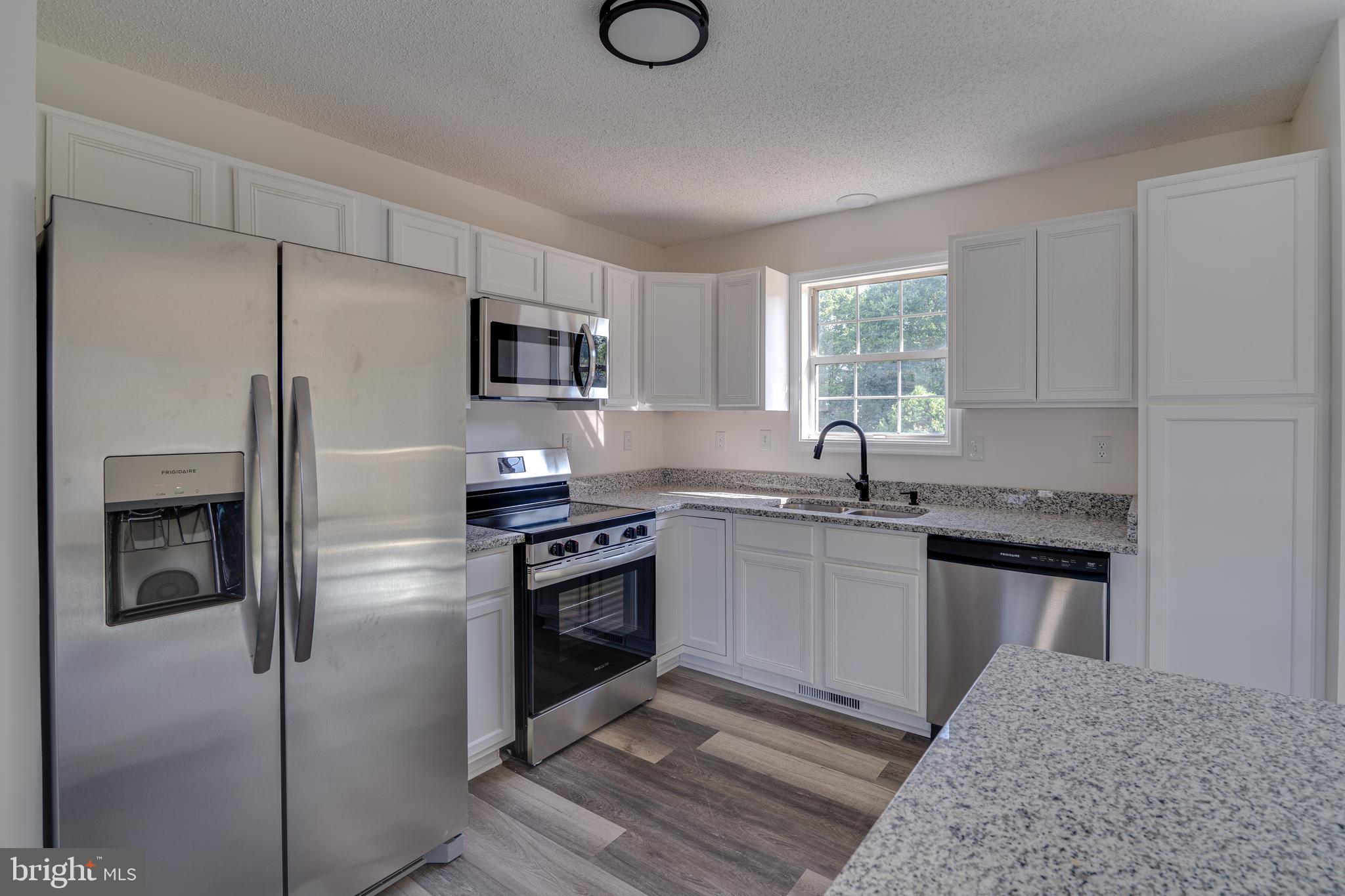 FAIRGROUND HEIGHTS - Residential