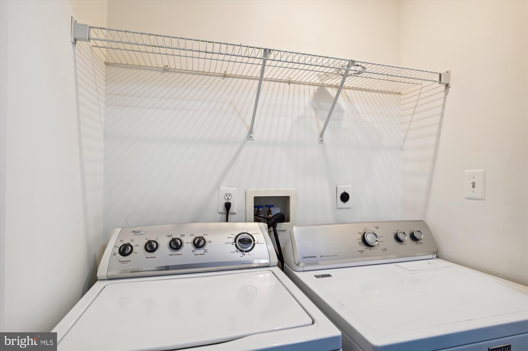 CEDAR GROVE AT CROFTON - Residential