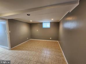 WINSTON GOVANS - Residential Lease