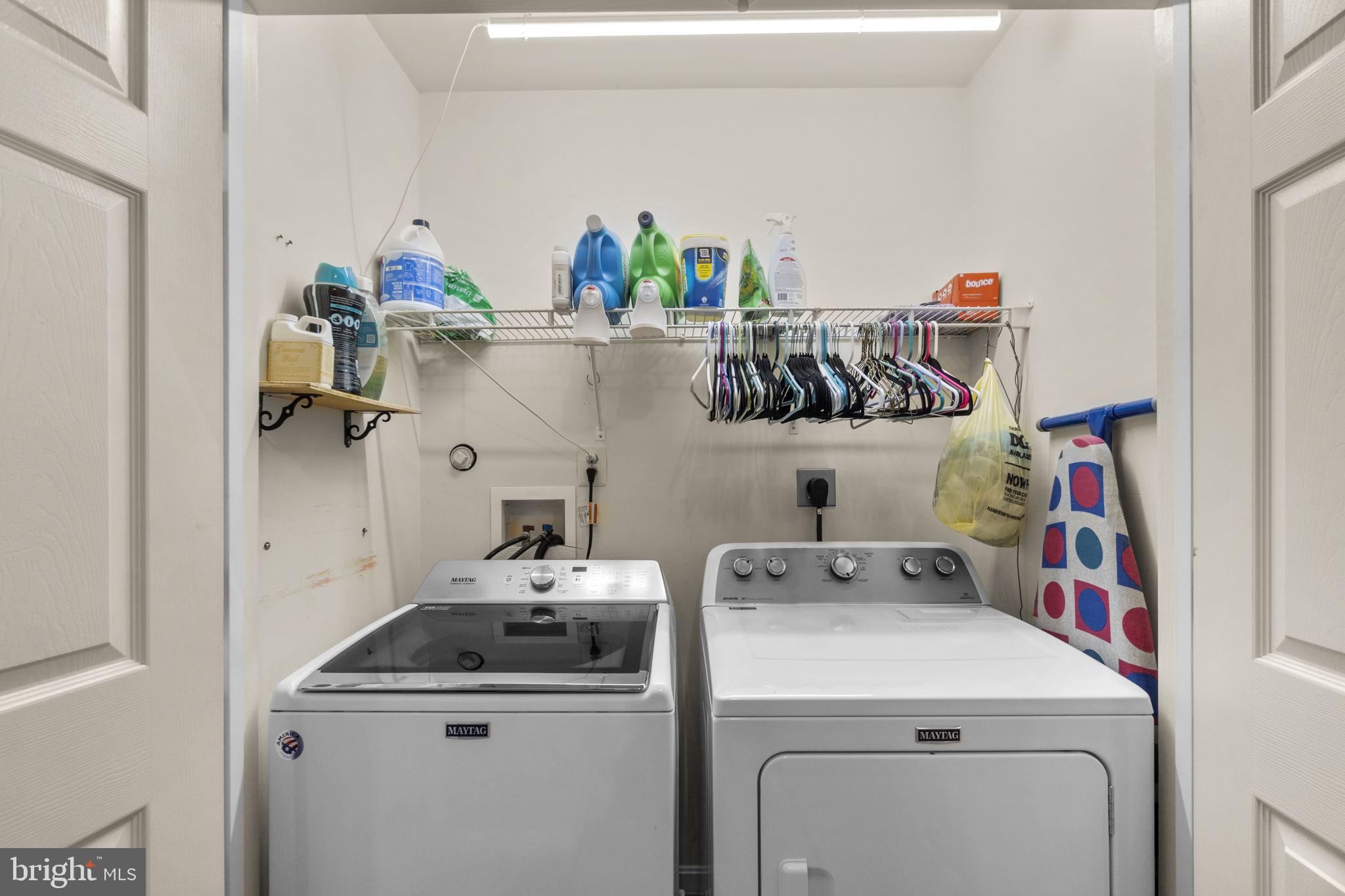 WILLOW BROOK - Residential