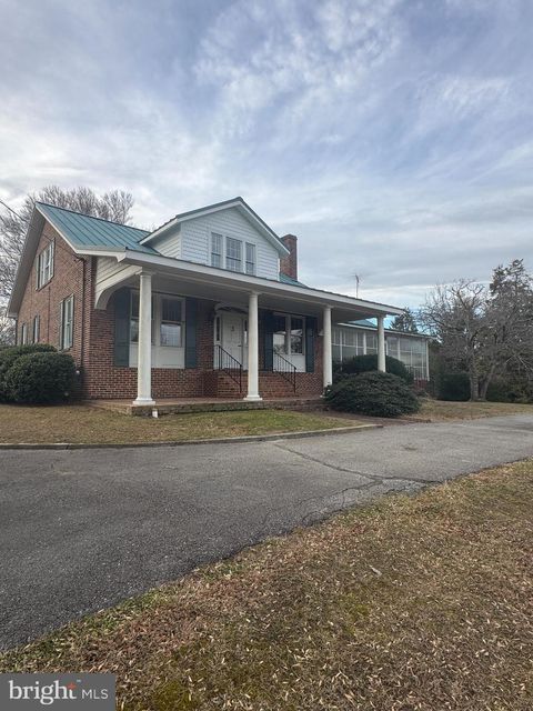 9905 CROOM ROAD UPPER MARLBORO MD 20772