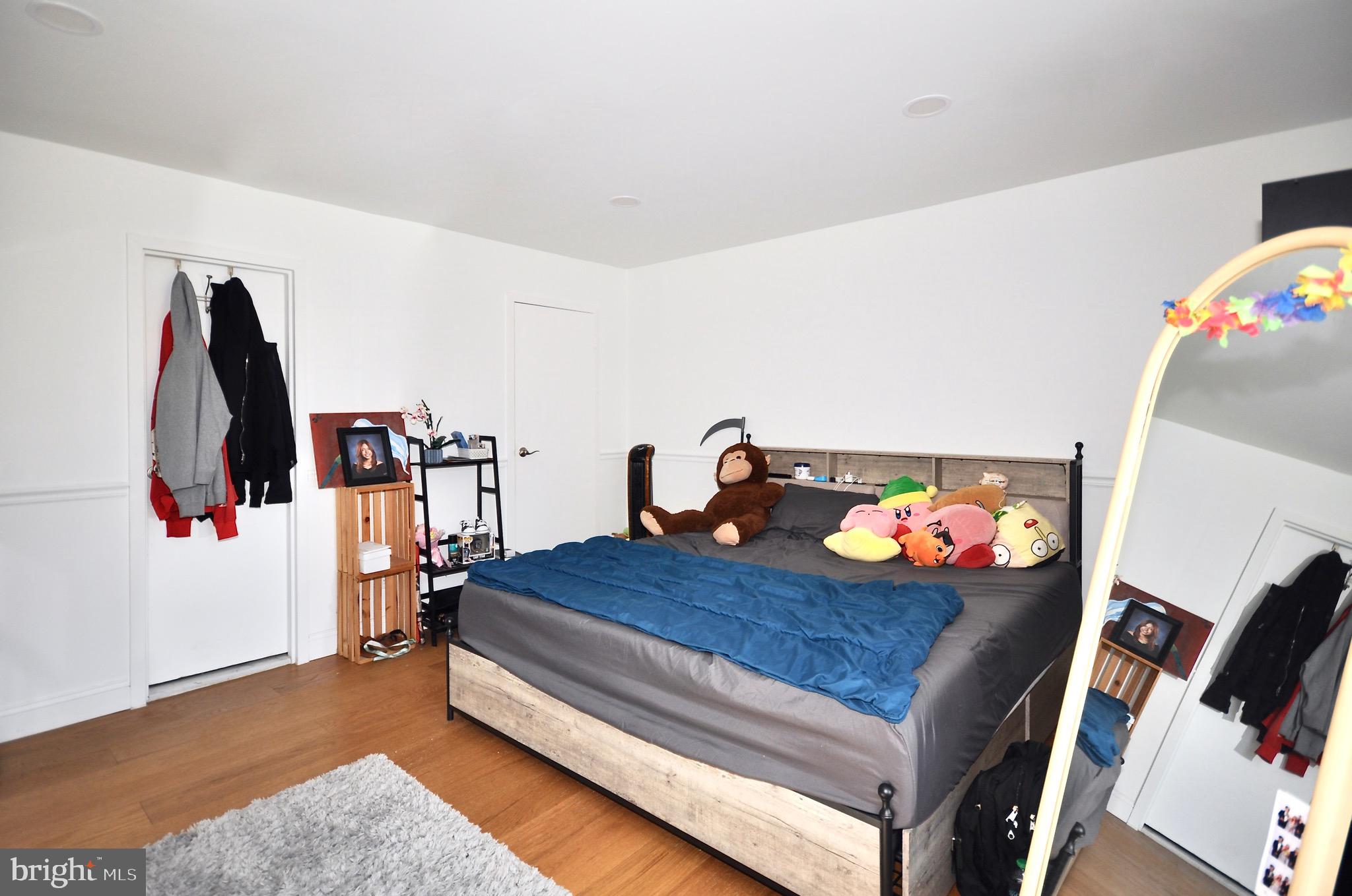 GYPSY LANE CONDOS - Residential