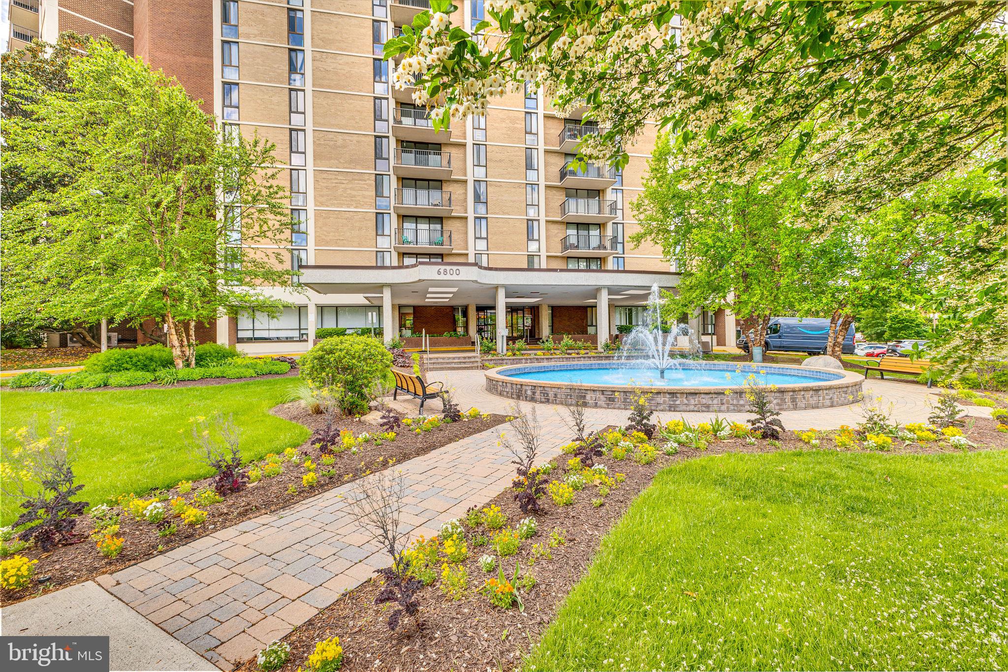 MCLEAN HOUSE NORTH - Residential Lease