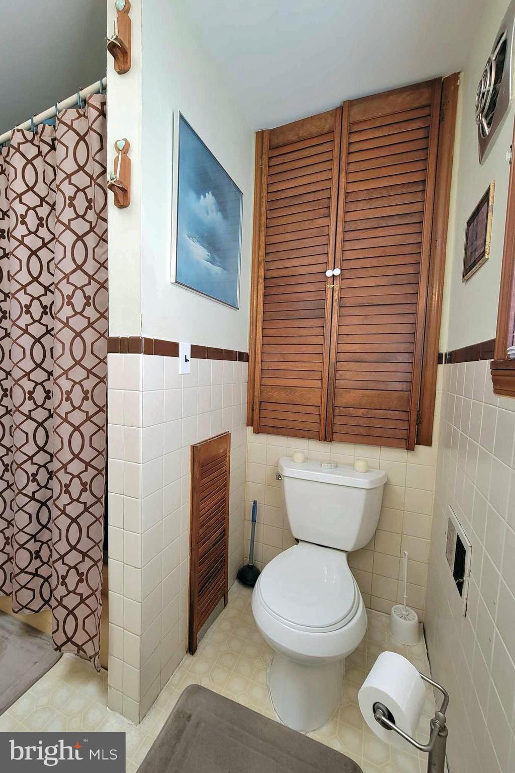 LINWOOD - Residential