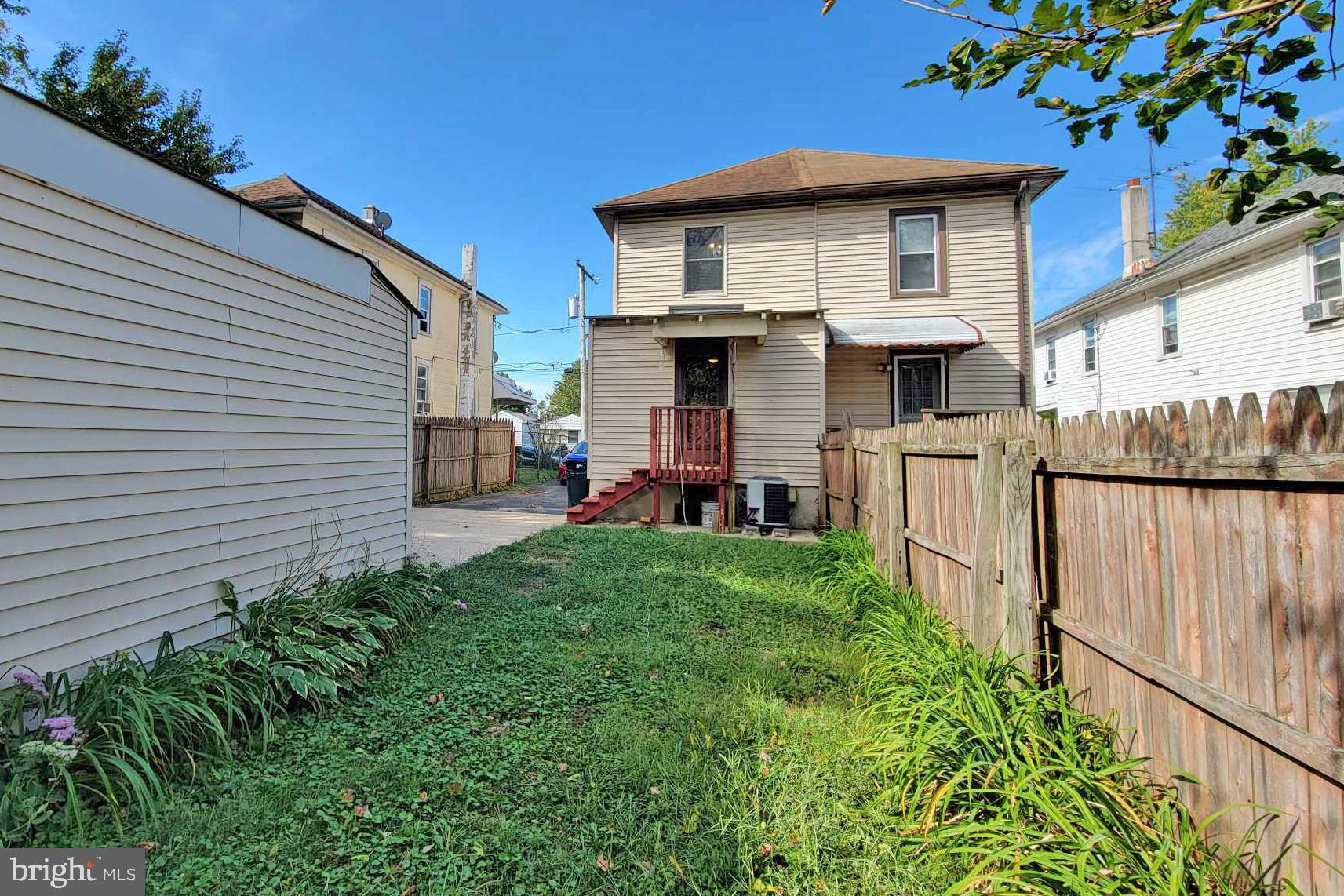 LINWOOD - Residential