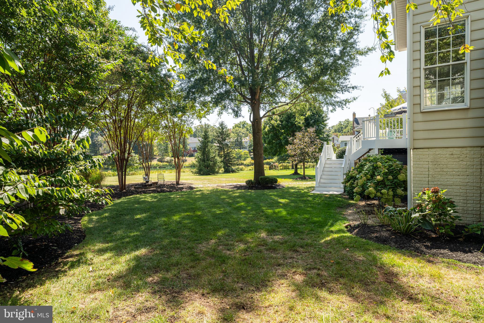 ASHBURN VILLAGE - Residential