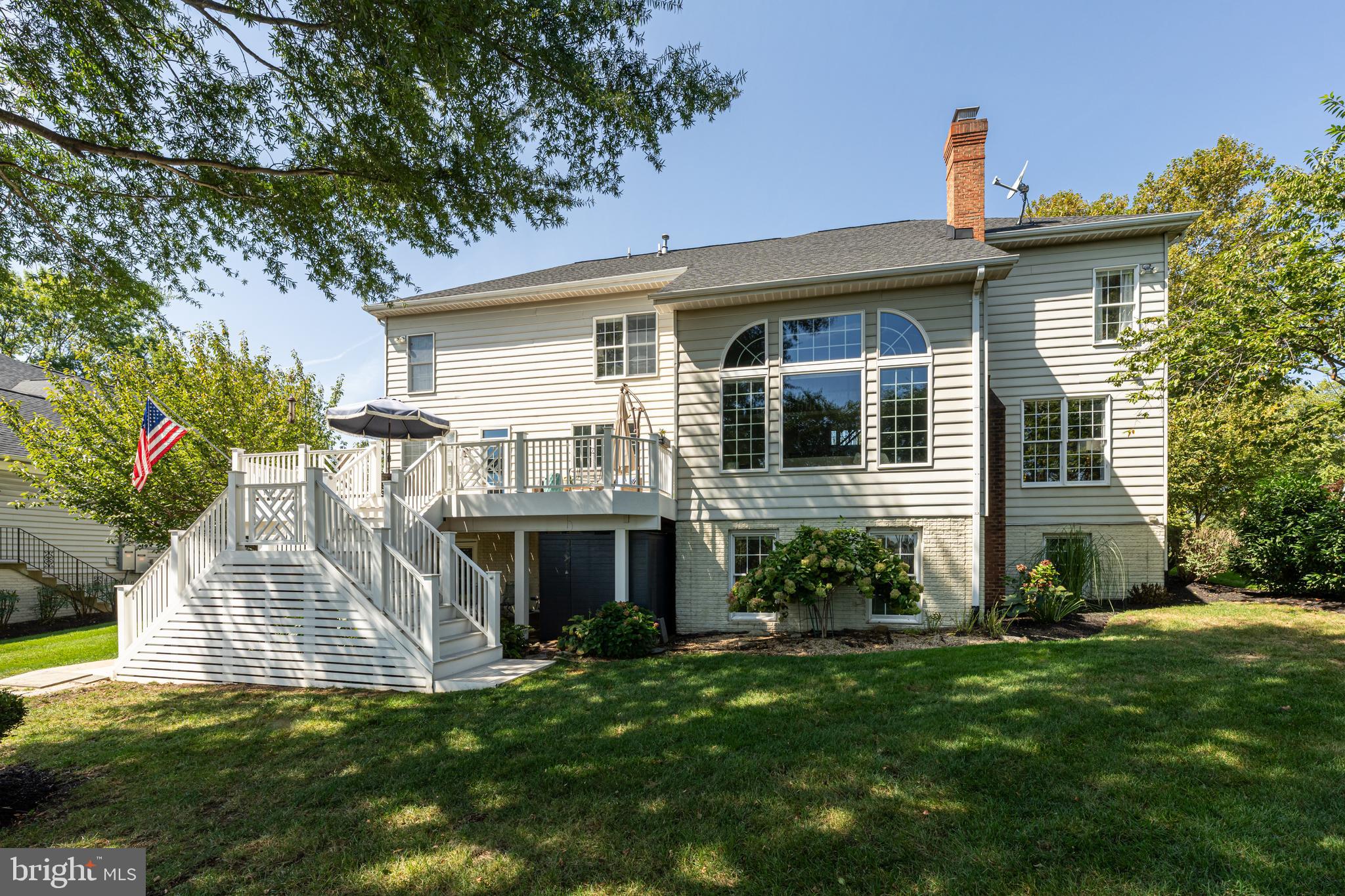 ASHBURN VILLAGE - Residential