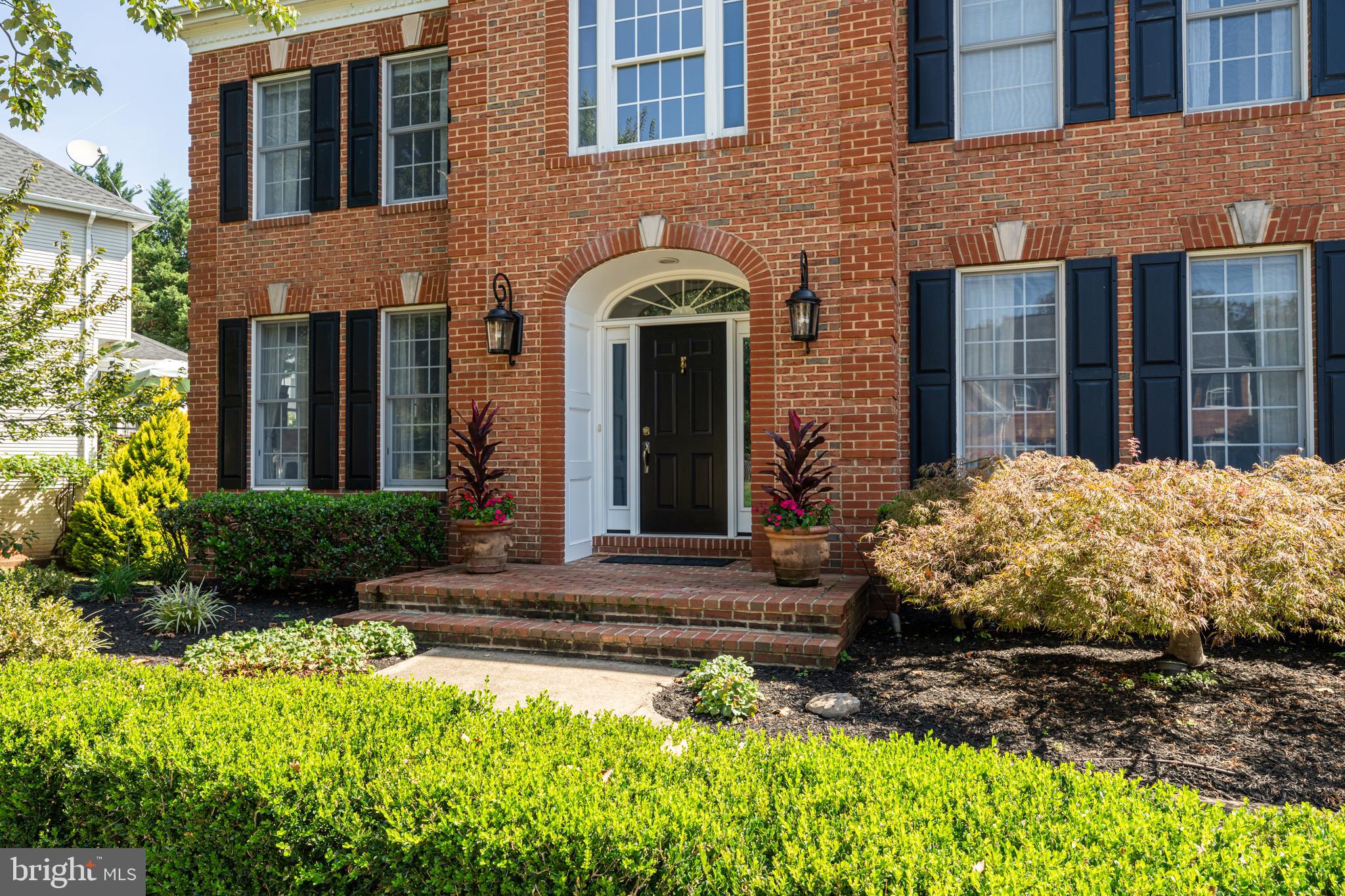 21250 DUBOIS COURT