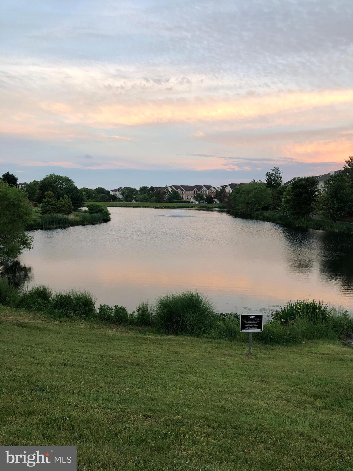 ASHBURN VILLAGE - Residential