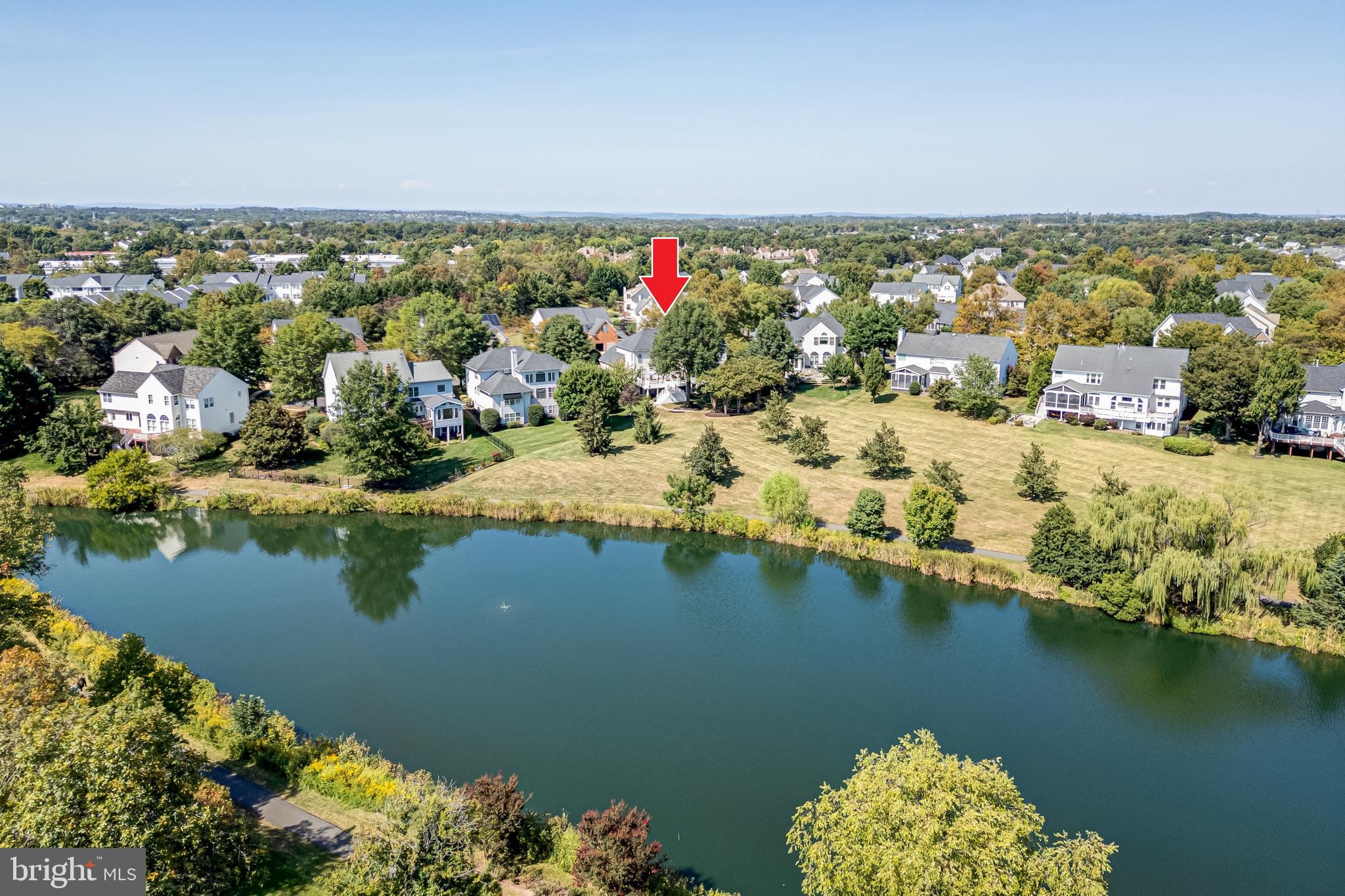 ASHBURN VILLAGE - Residential