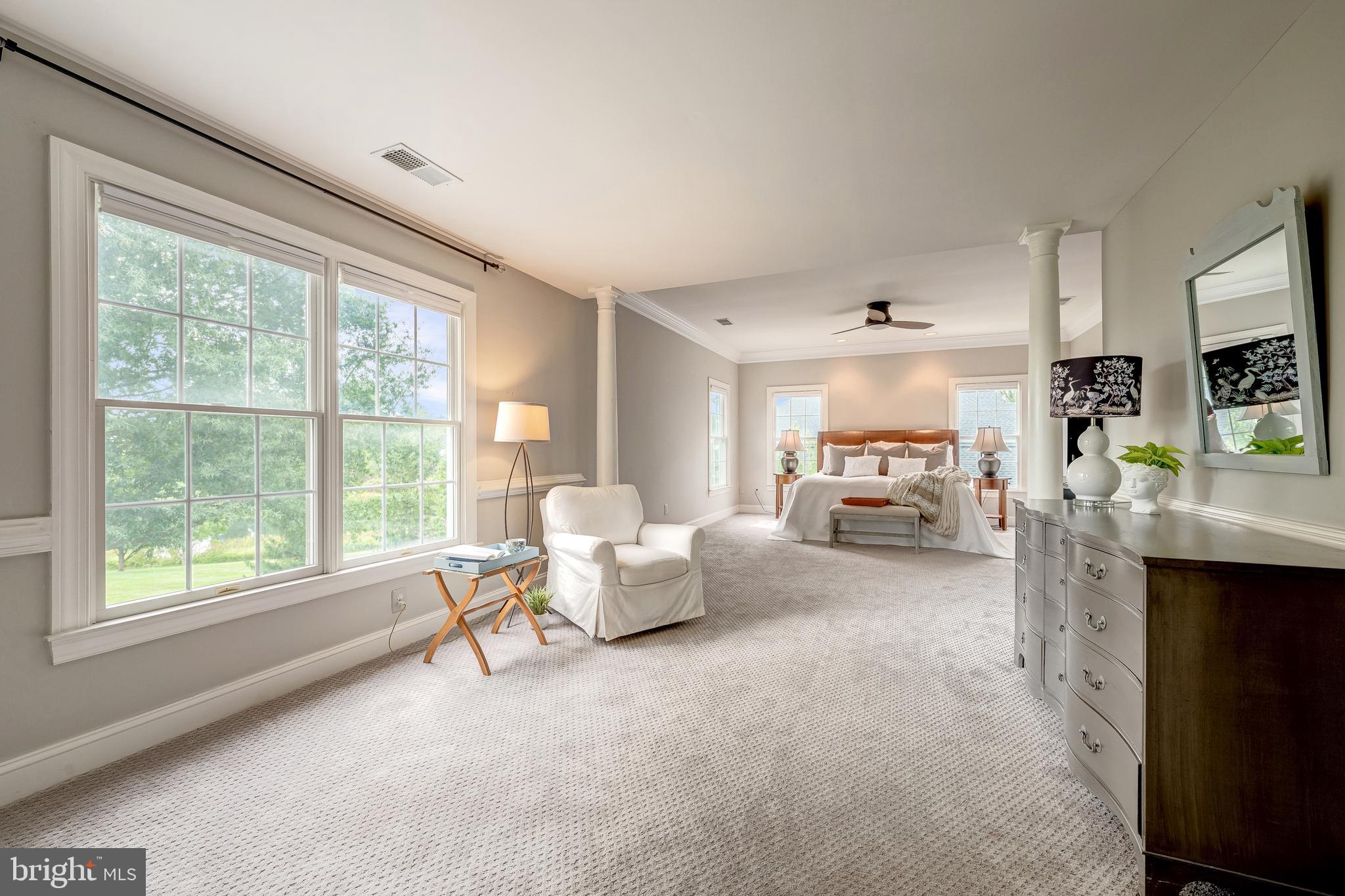 ASHBURN VILLAGE - Residential