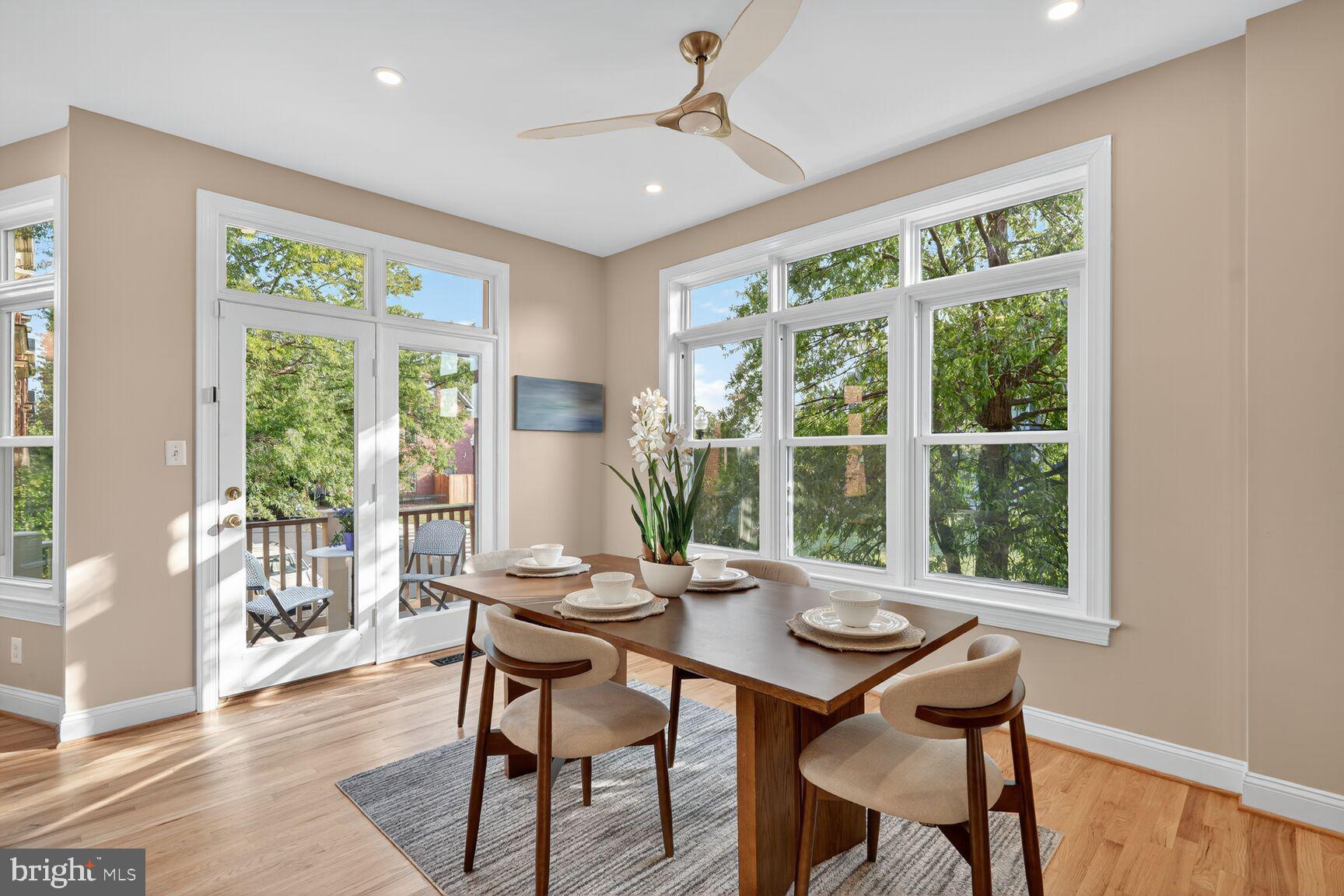 CLARENDON - Residential