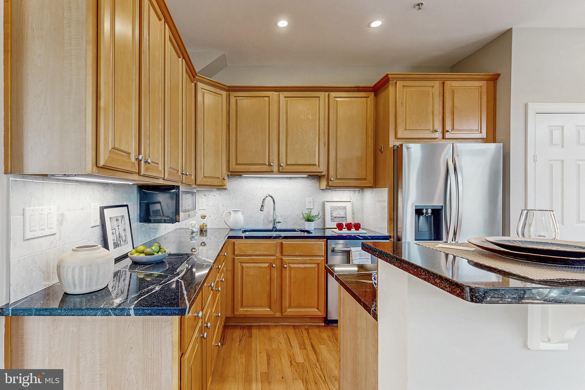 CLARENDON - Residential