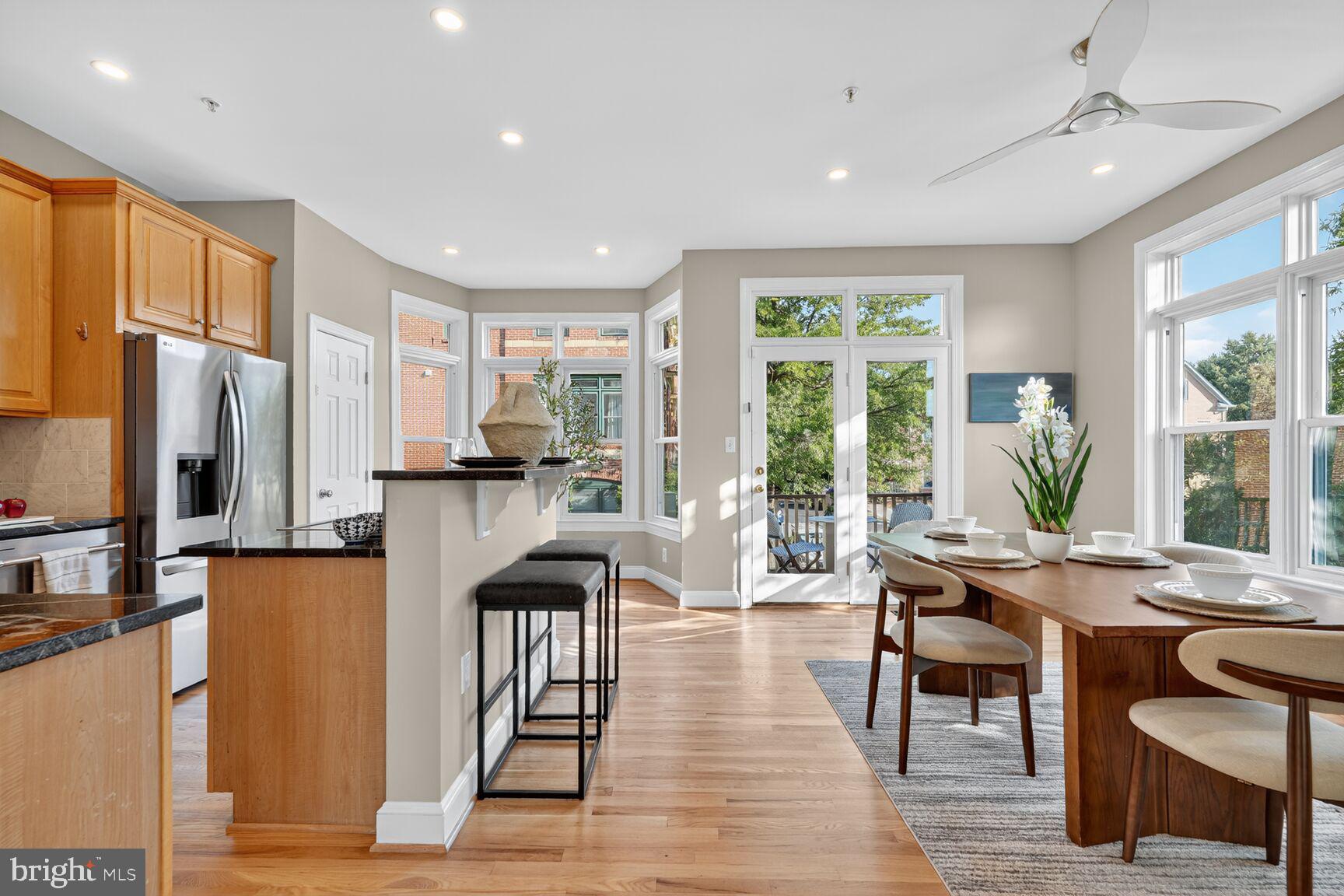 CLARENDON - Residential