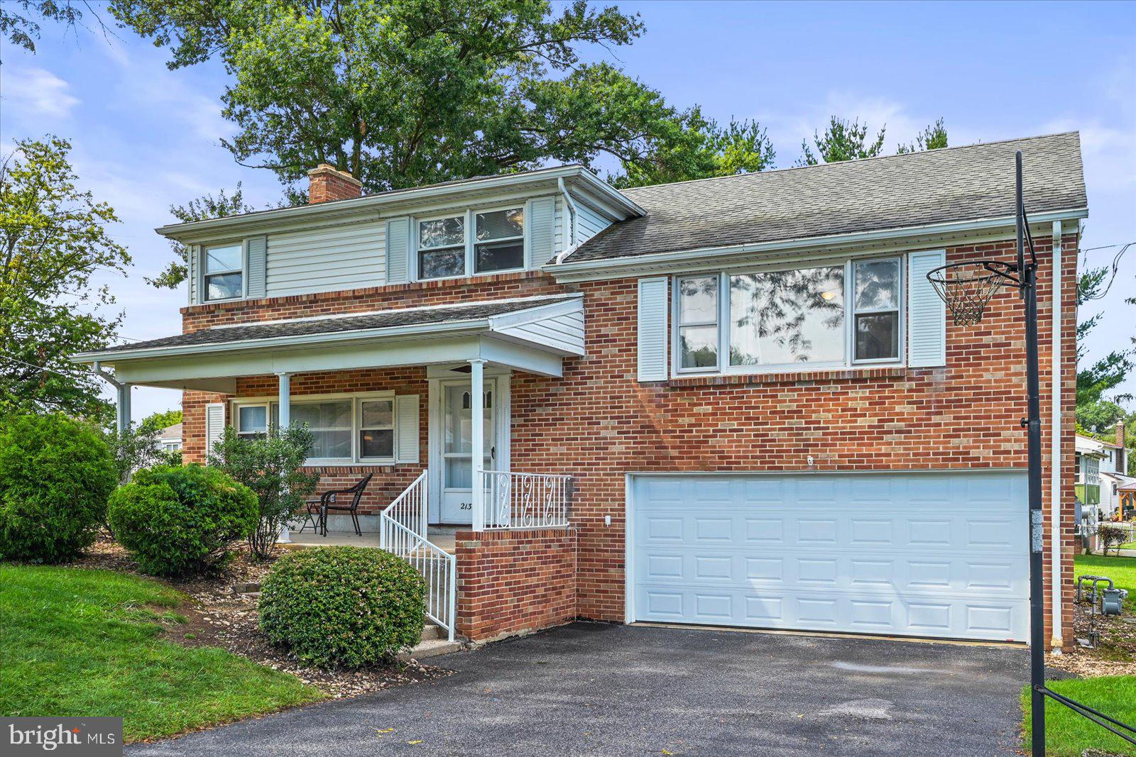 2131 ANDOVER DRIVE