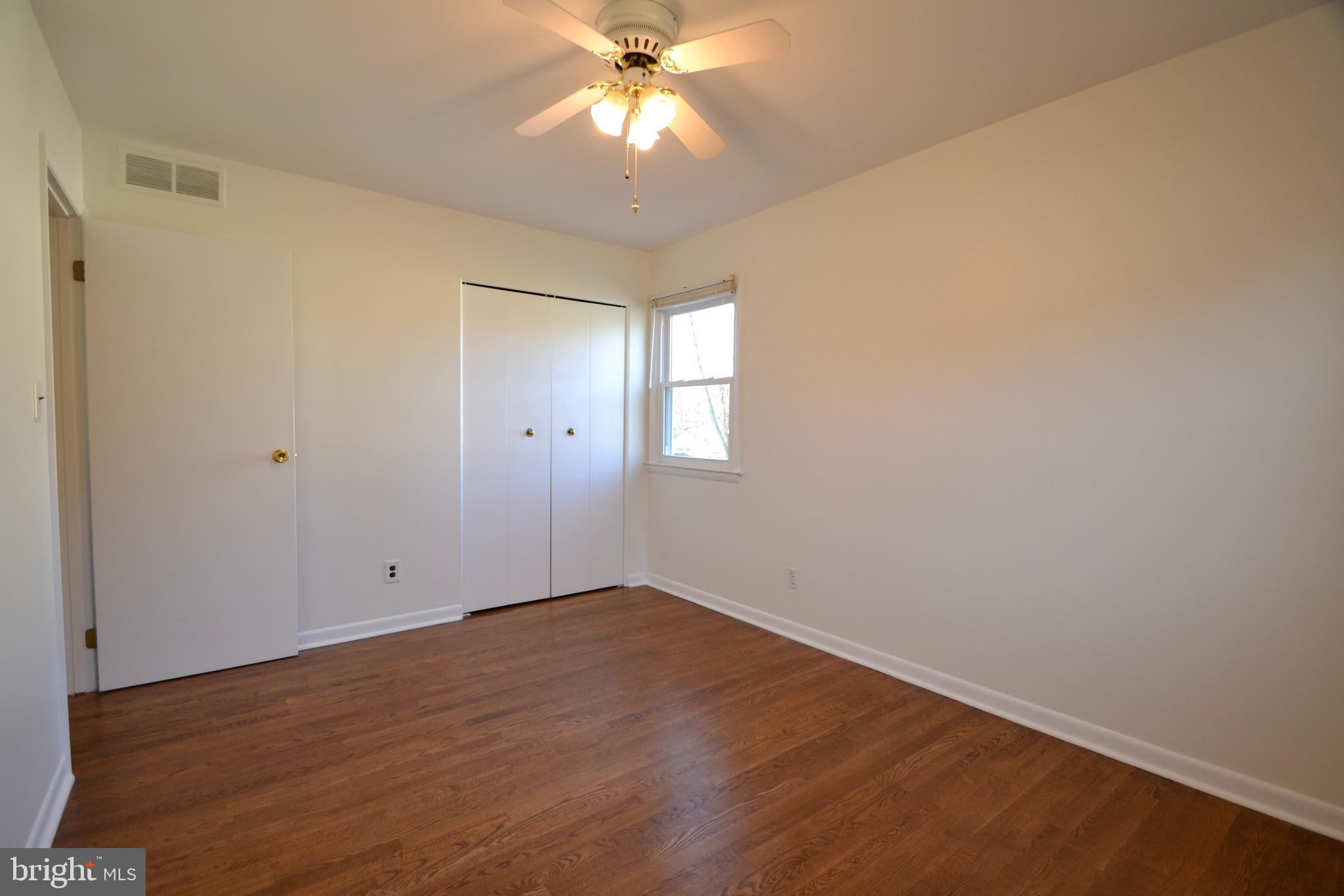 WOODBRIDGE VALLEY - Residential