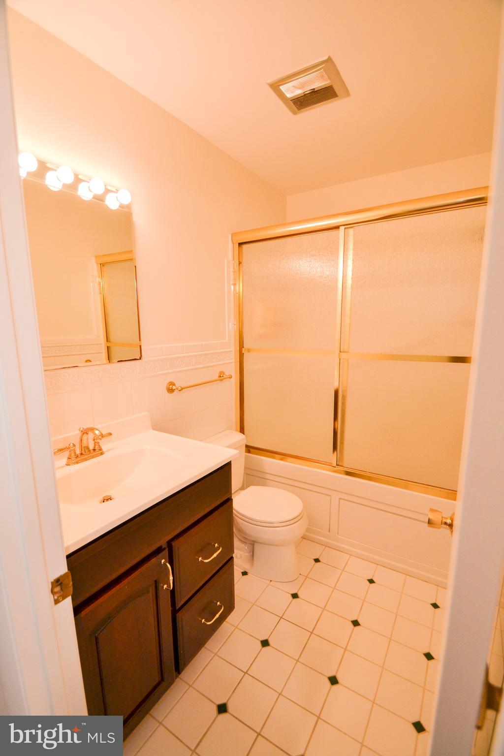 WOODBRIDGE VALLEY - Residential