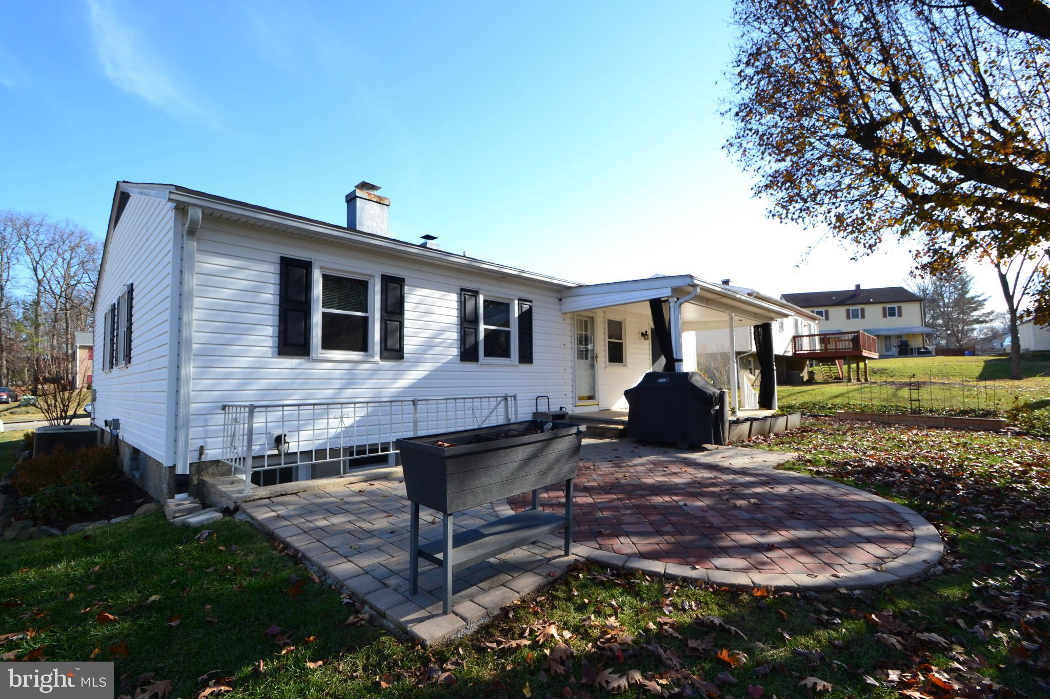 WOODBRIDGE VALLEY - Residential