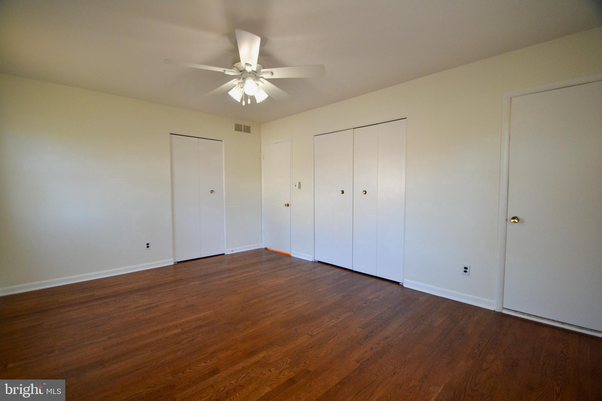 WOODBRIDGE VALLEY - Residential