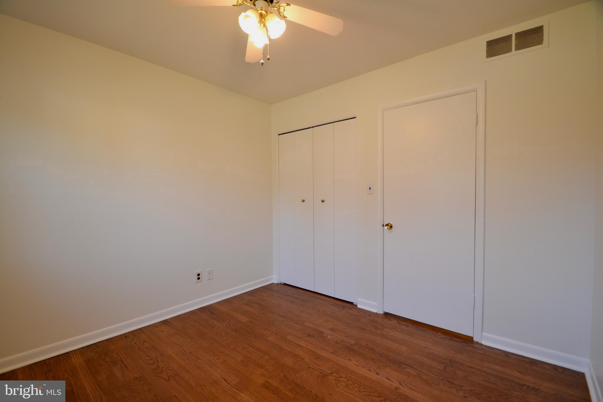 WOODBRIDGE VALLEY - Residential