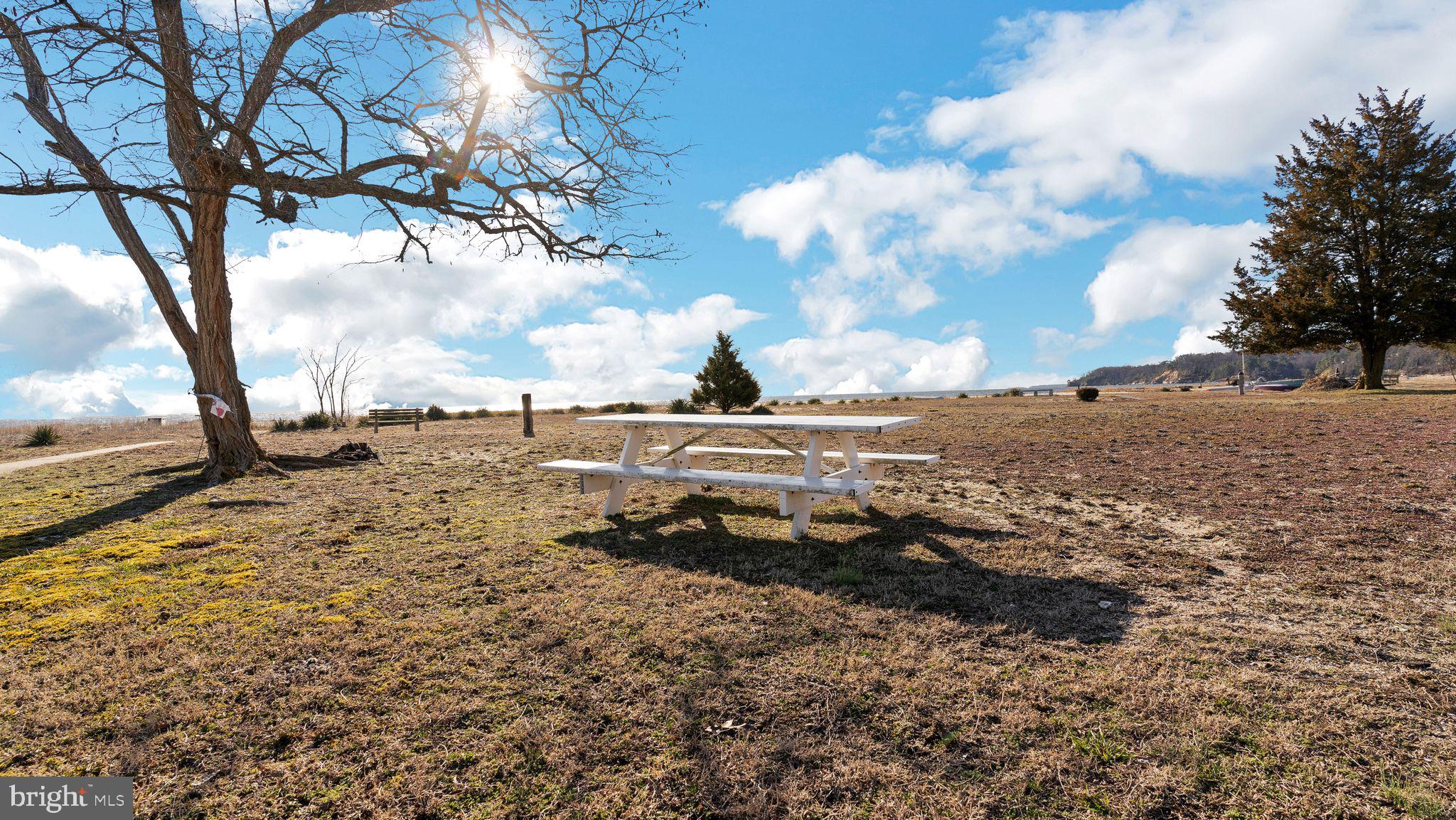 COVE POINT - Residential