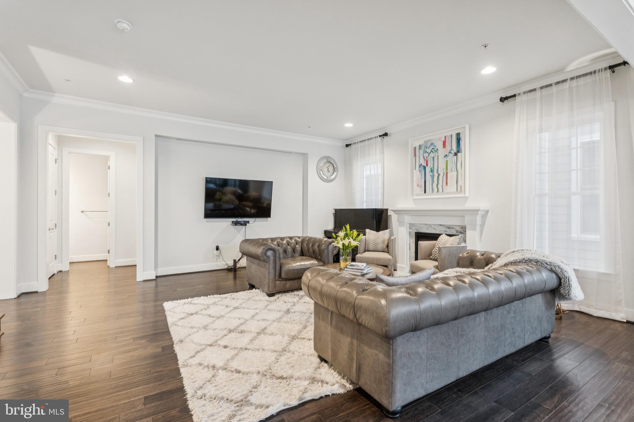 MAPLE LAWN FARMS - Residential