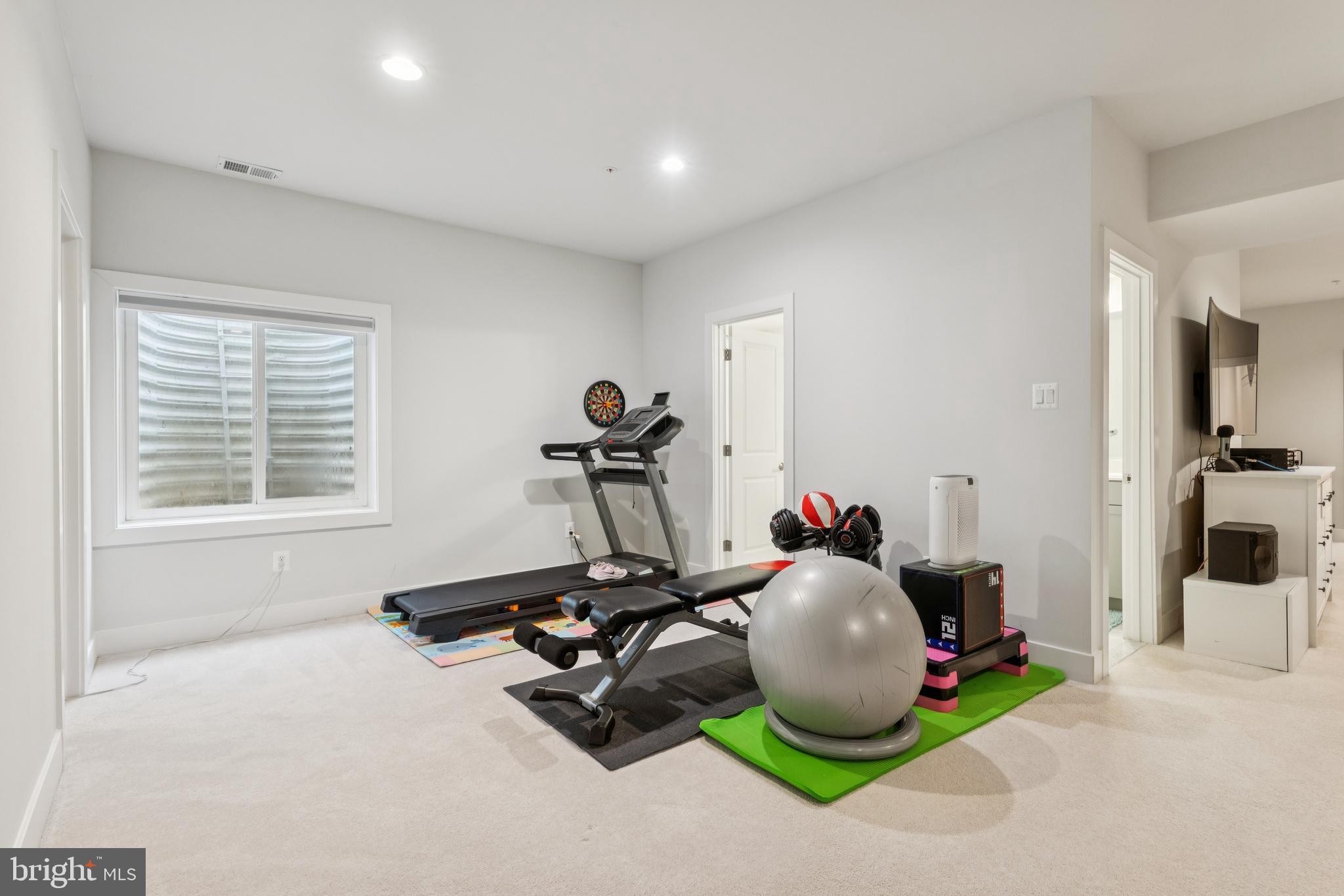 MAPLE LAWN FARMS - Residential