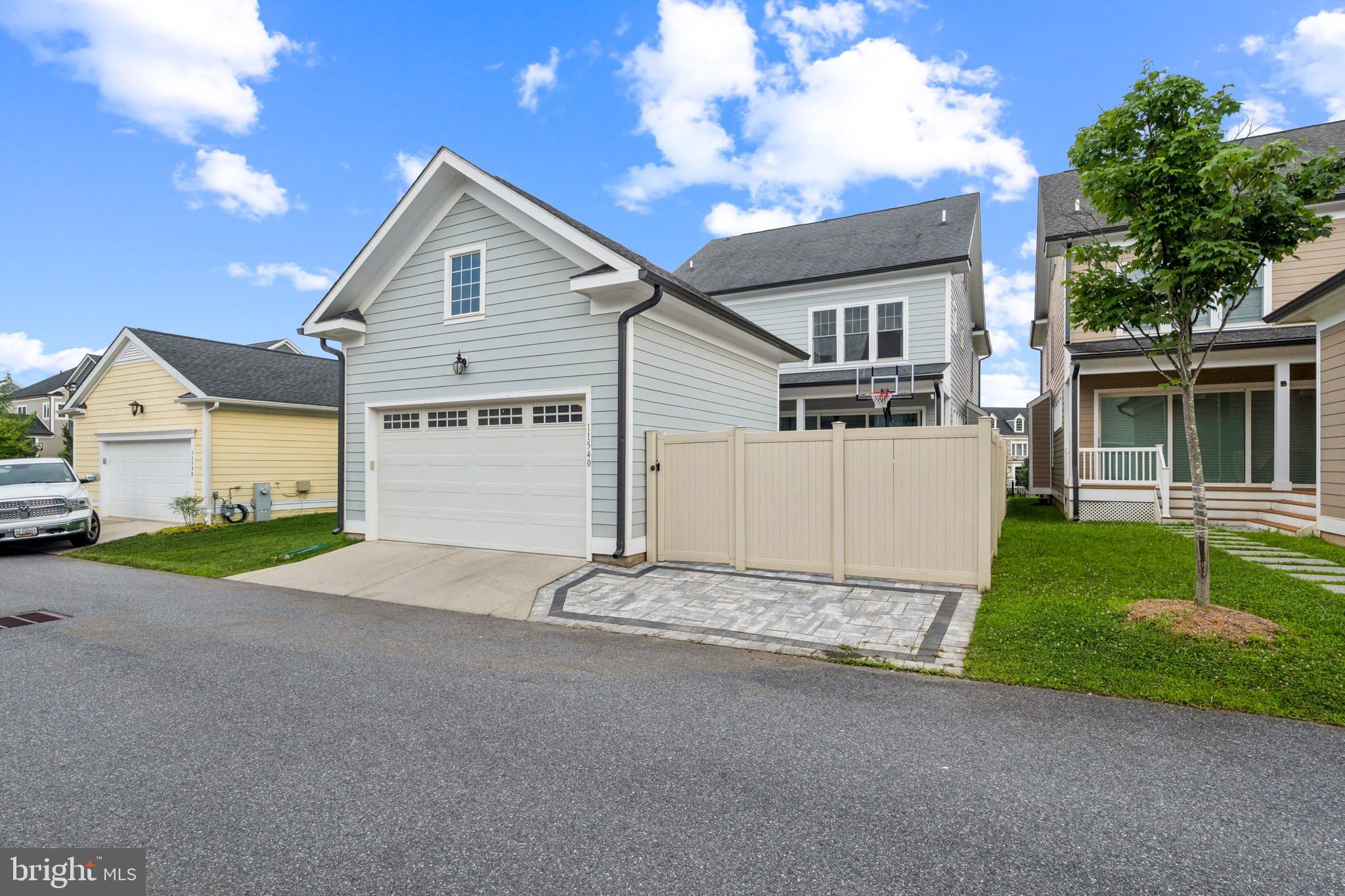 MAPLE LAWN FARMS - Residential