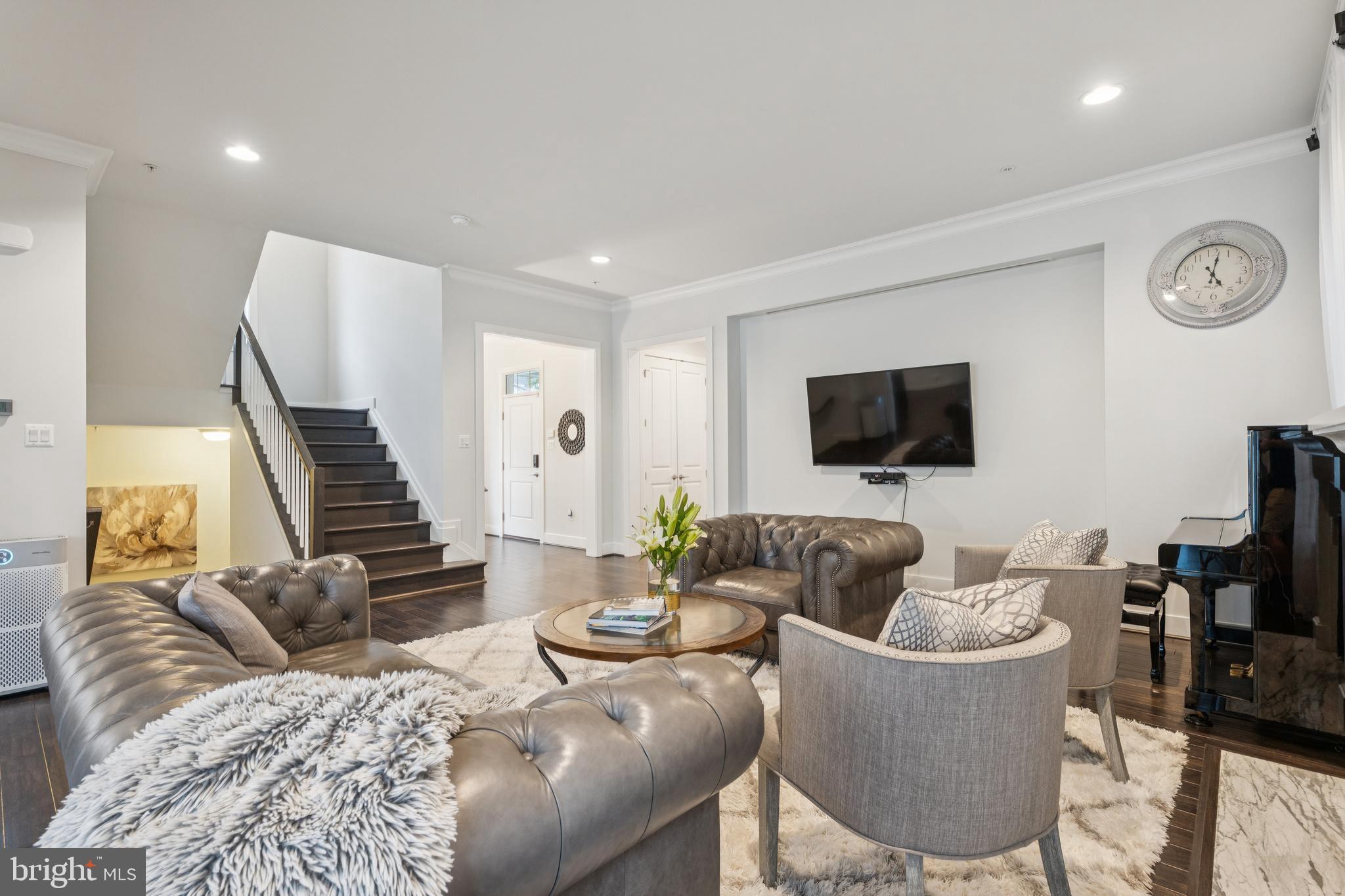 MAPLE LAWN FARMS - Residential