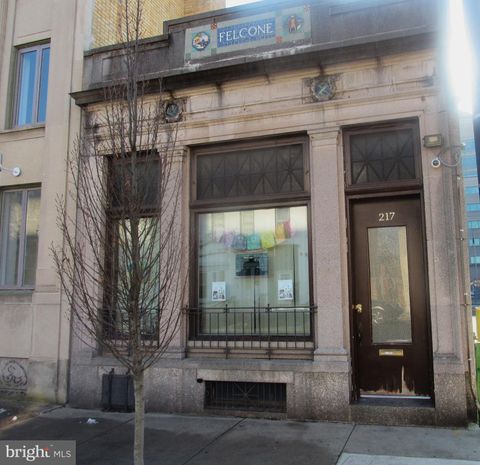 Photo of 217 E Hanover Street, TRENTON, NJ 08608 (MLS # NJME2070934)