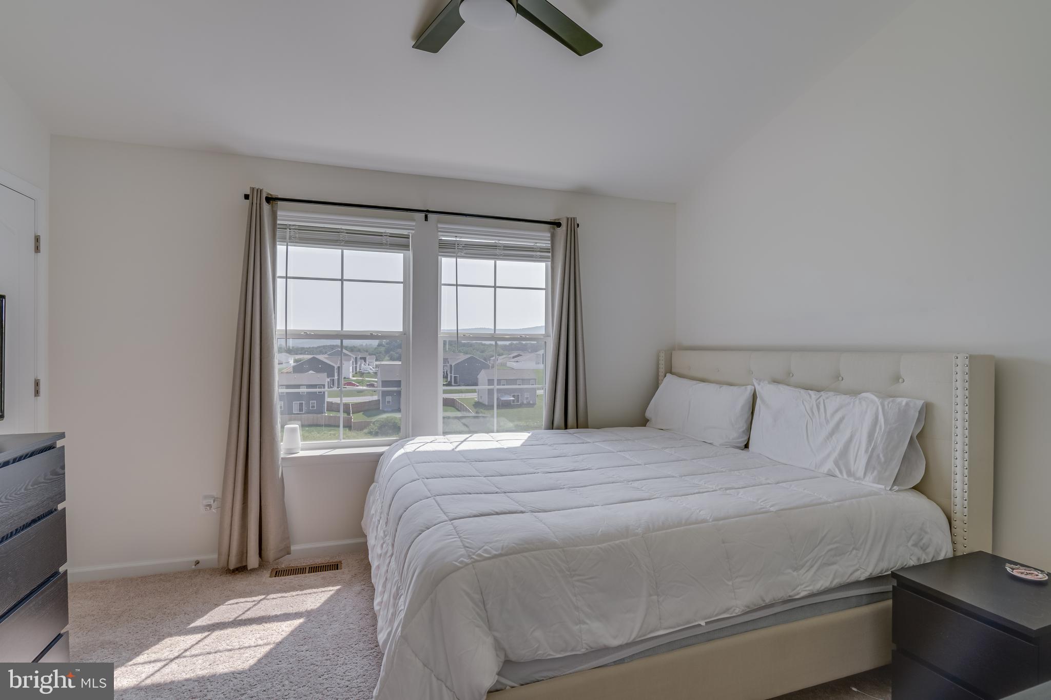 TOWNES AT TATE MANOR - Residential Lease