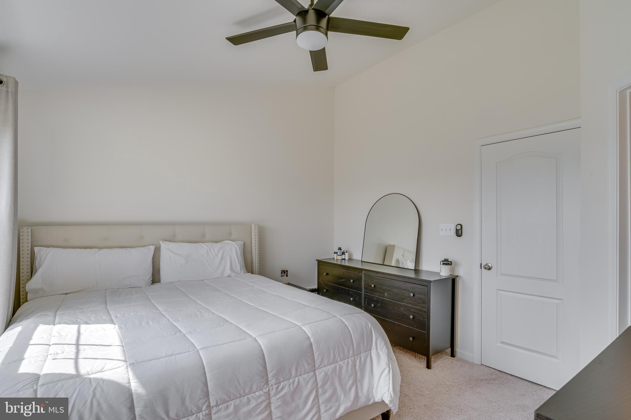 TOWNES AT TATE MANOR - Residential Lease