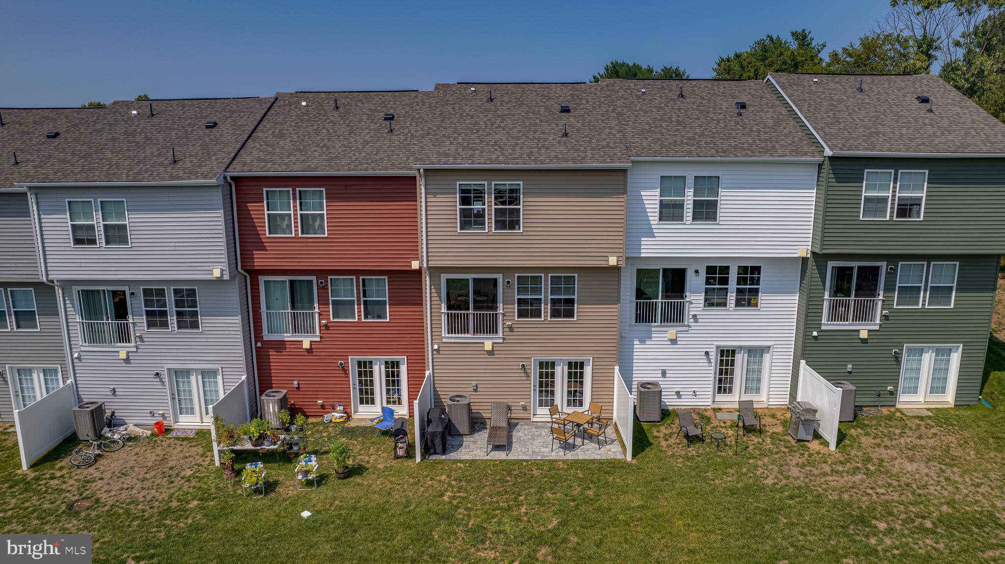 TOWNES AT TATE MANOR - Residential Lease