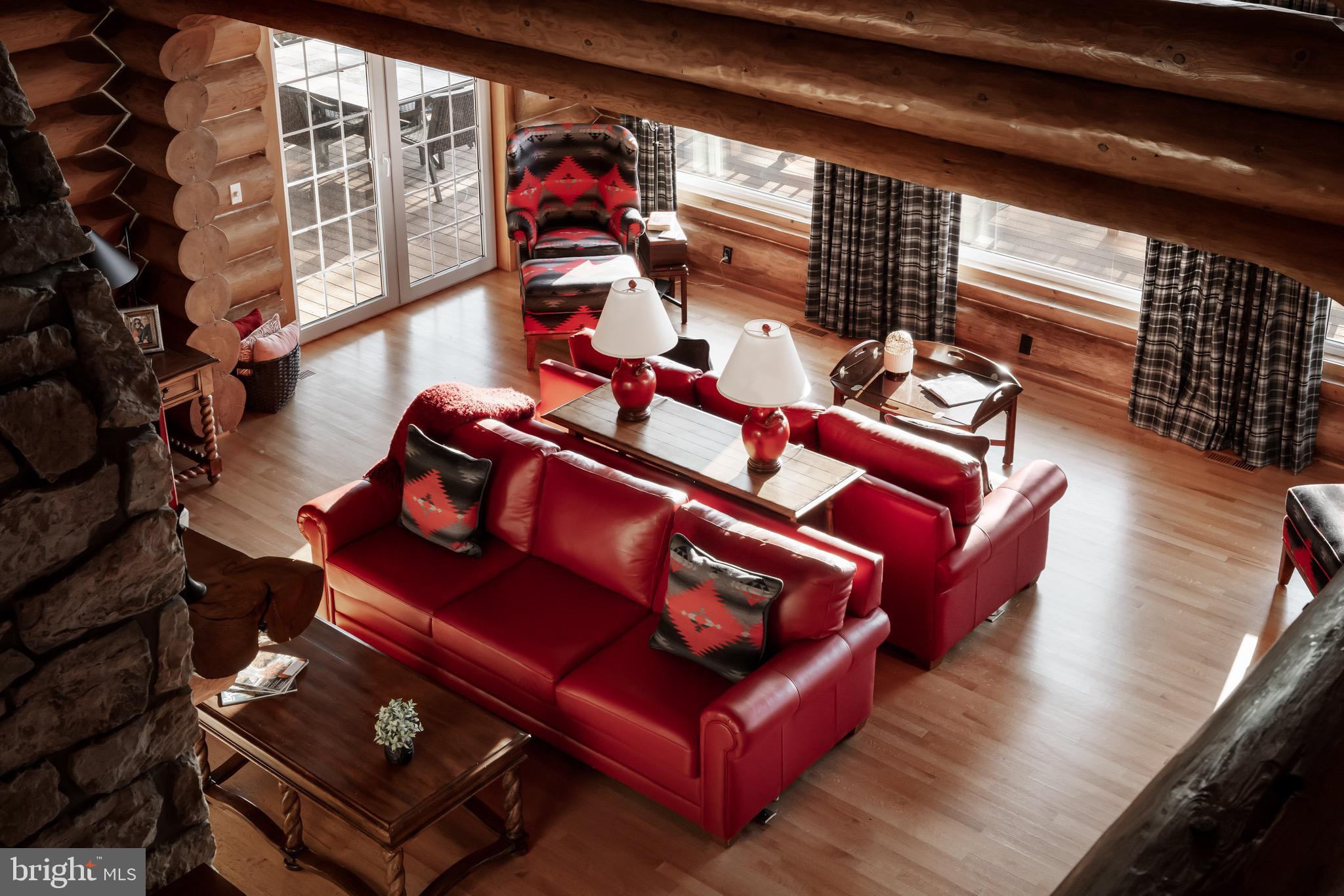 ROUND TOP ESTATES - Residential