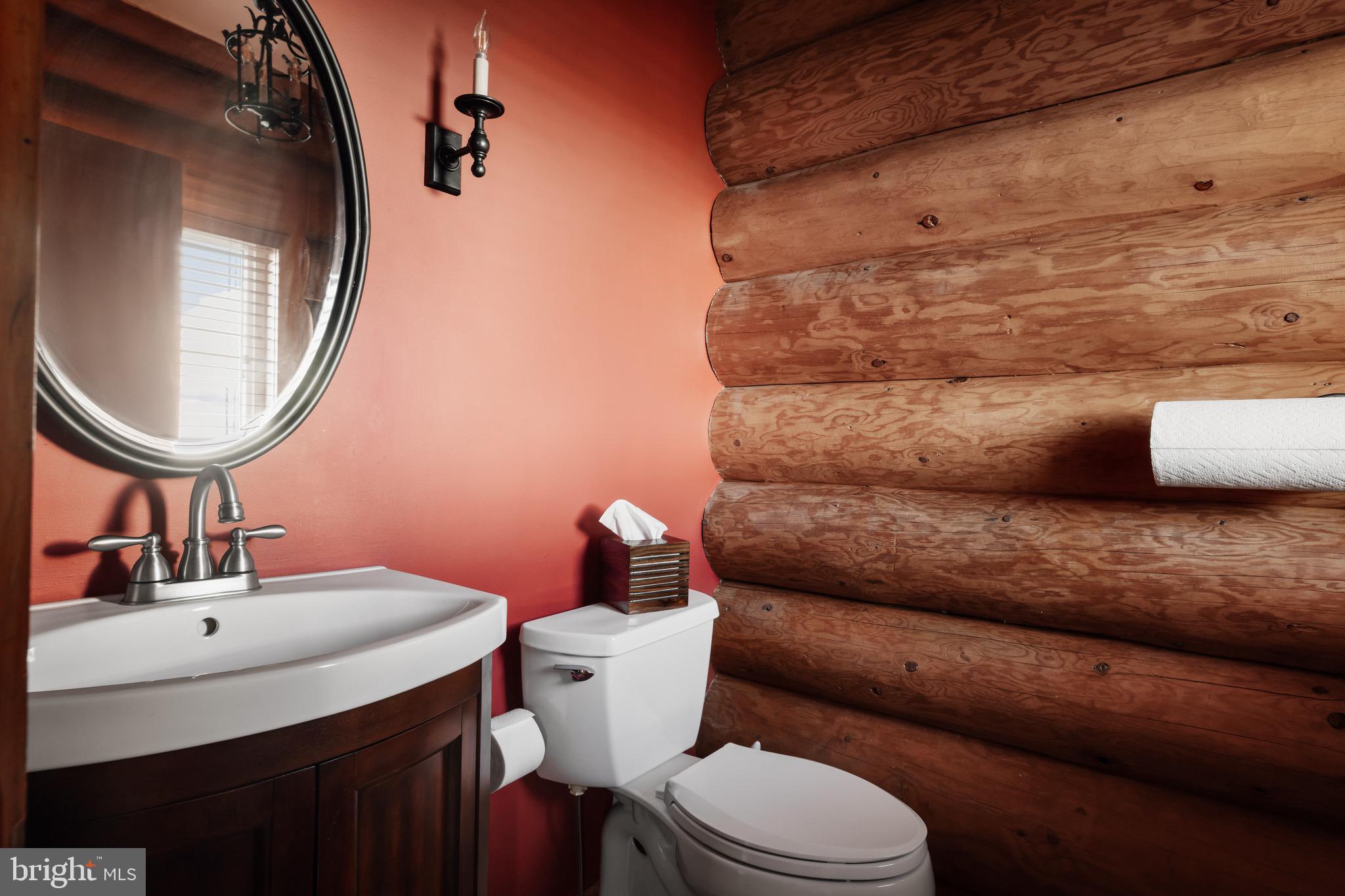 ROUND TOP ESTATES - Residential