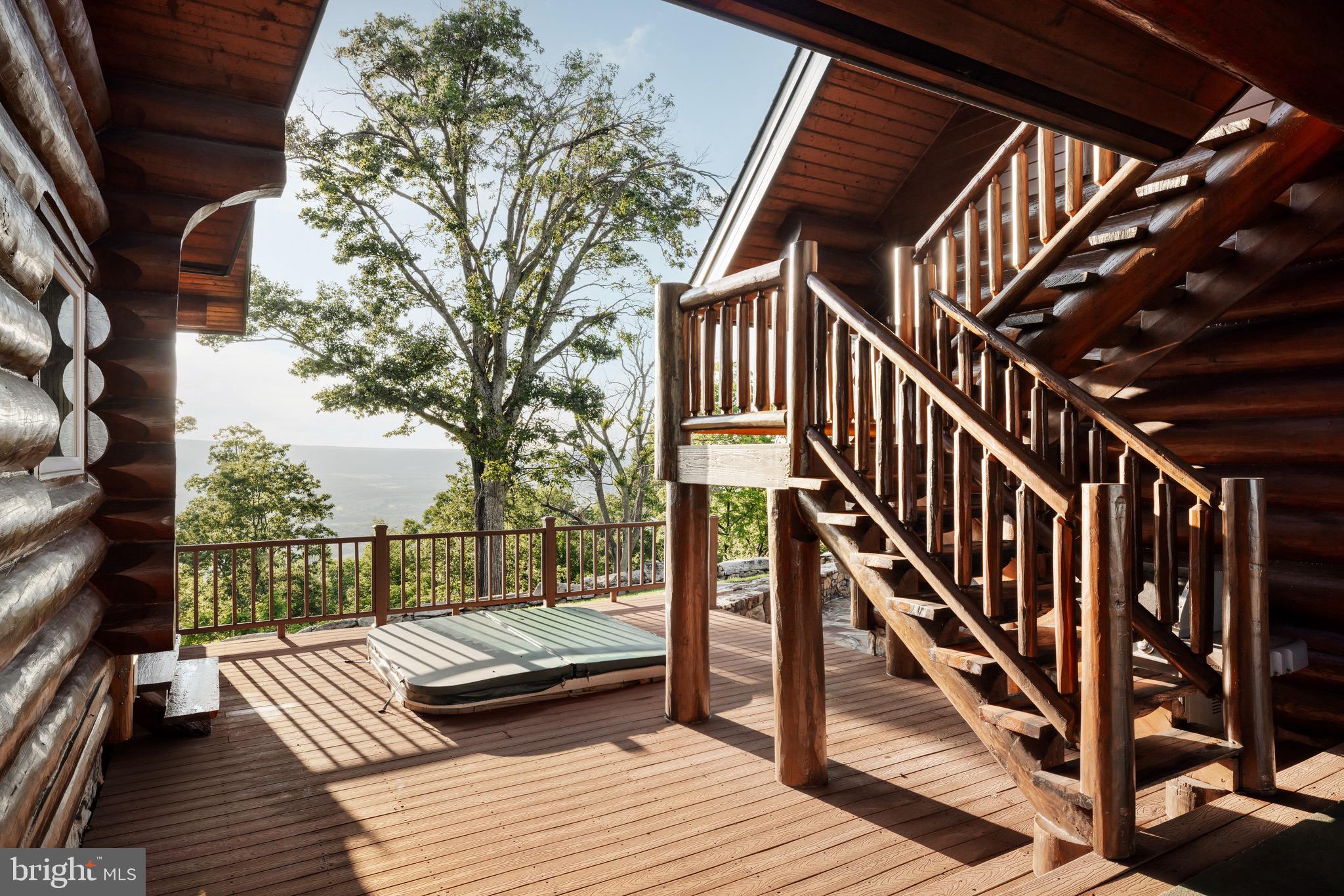 ROUND TOP ESTATES - Residential