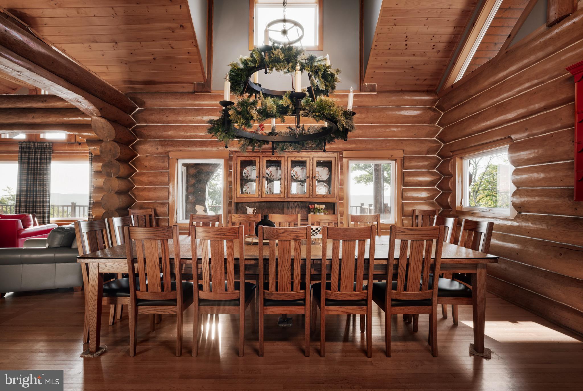 ROUND TOP ESTATES - Residential