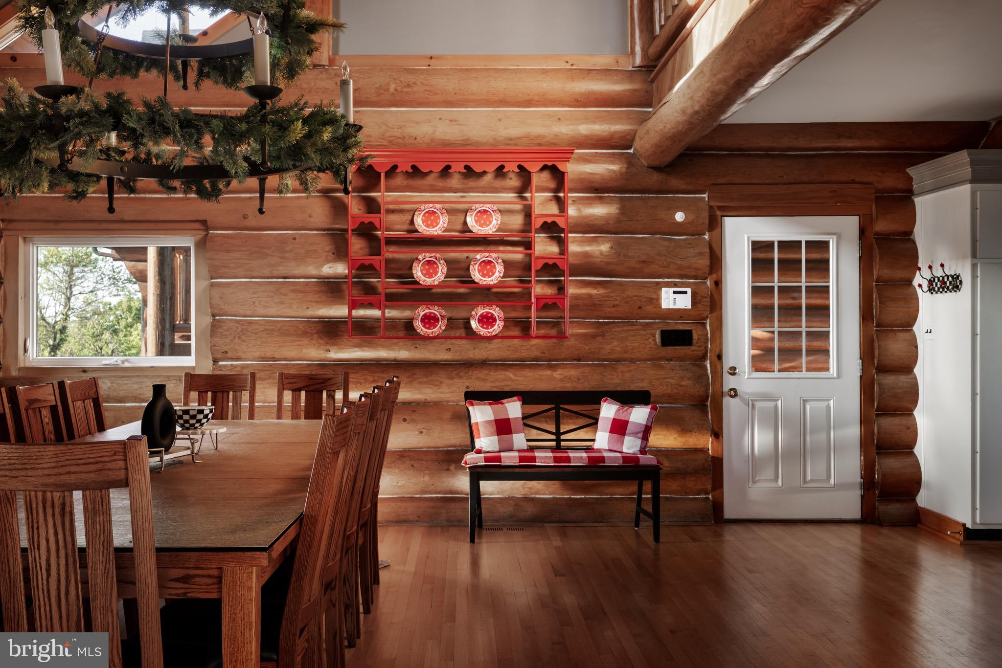 ROUND TOP ESTATES - Residential