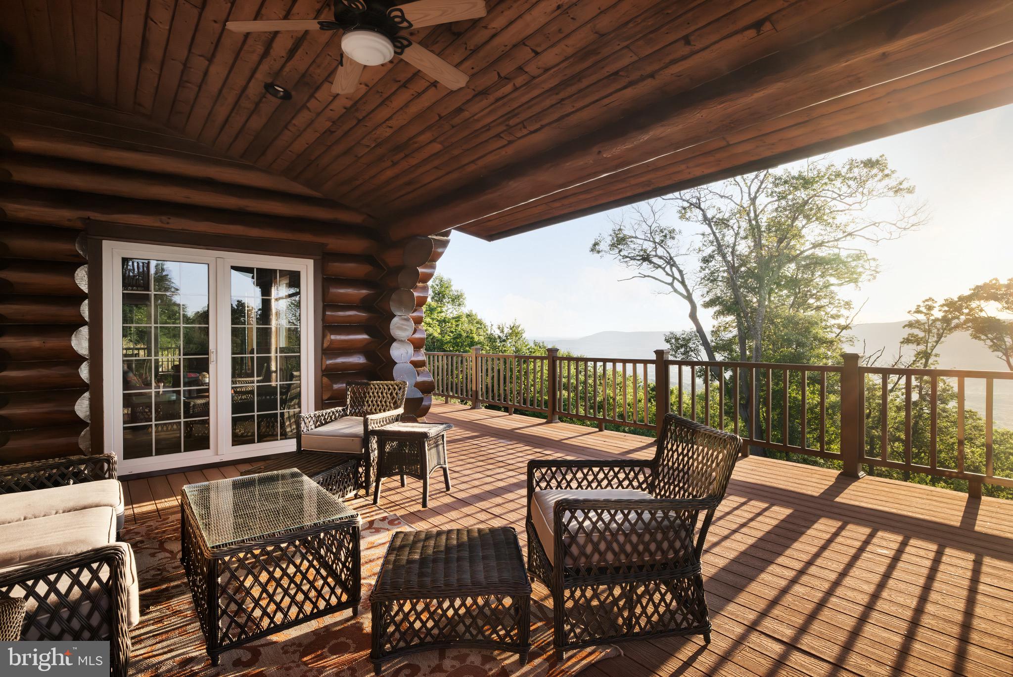 ROUND TOP ESTATES - Residential