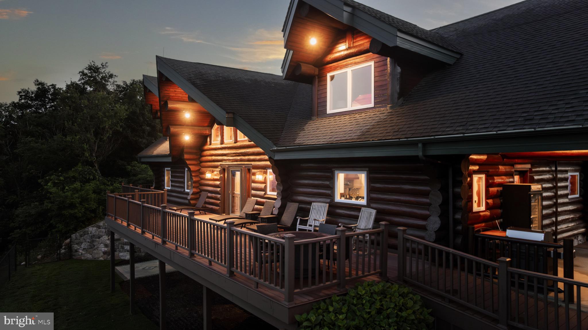 ROUND TOP ESTATES - Residential