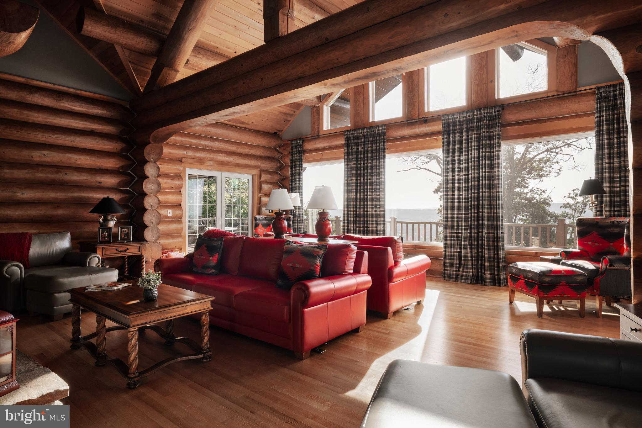 ROUND TOP ESTATES - Residential