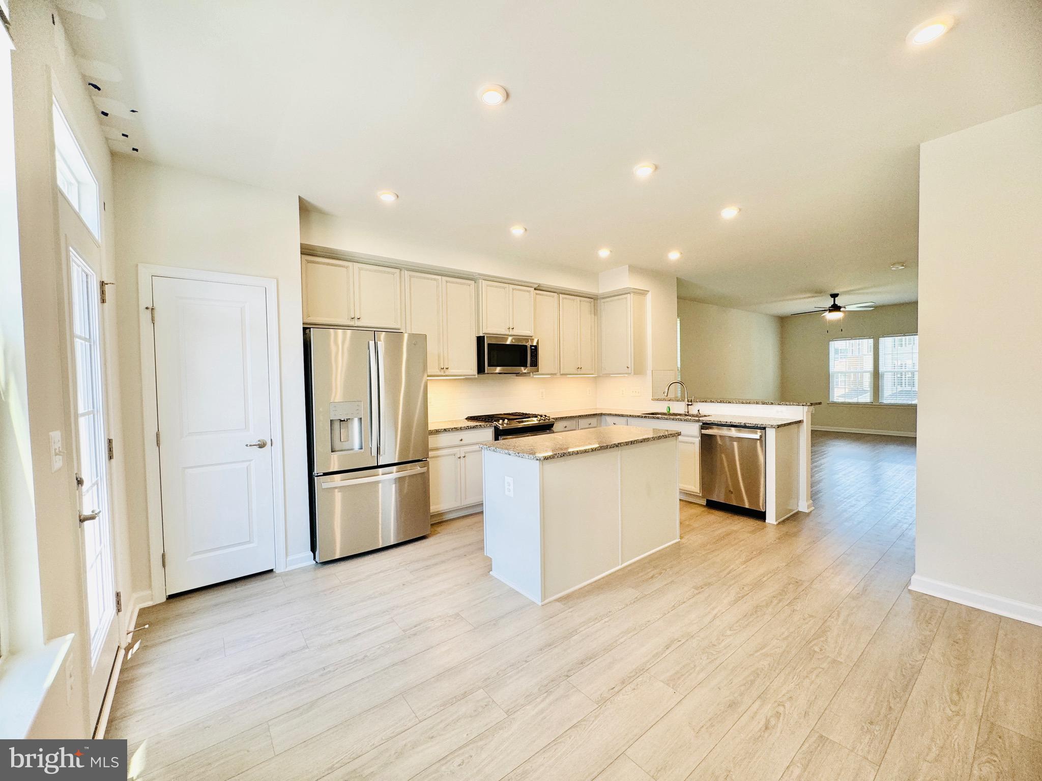 18374 REAPER HILL COURT